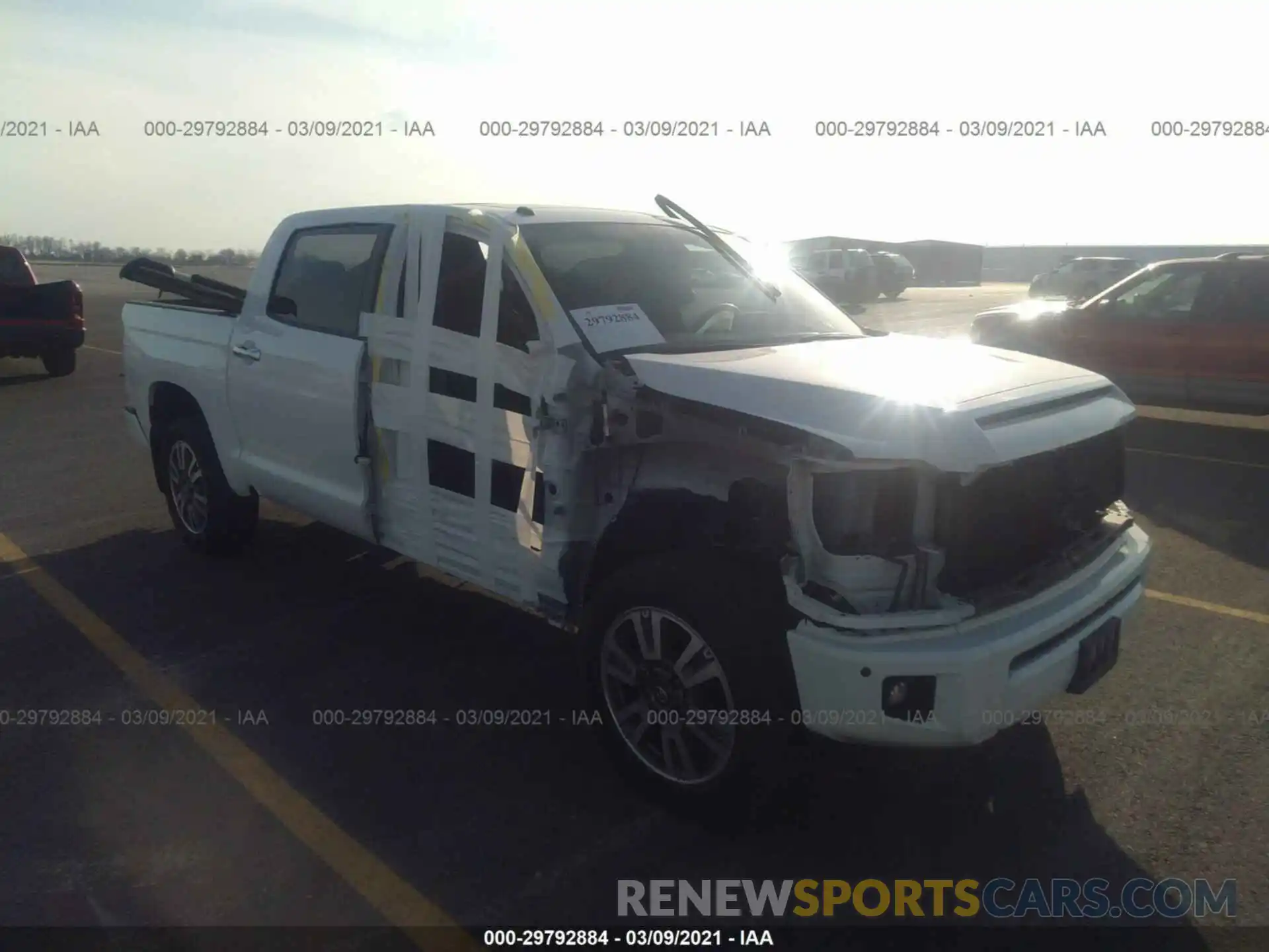 1 Photograph of a damaged car 5TFAY5F15KX840005 TOYOTA TUNDRA 4WD 2019