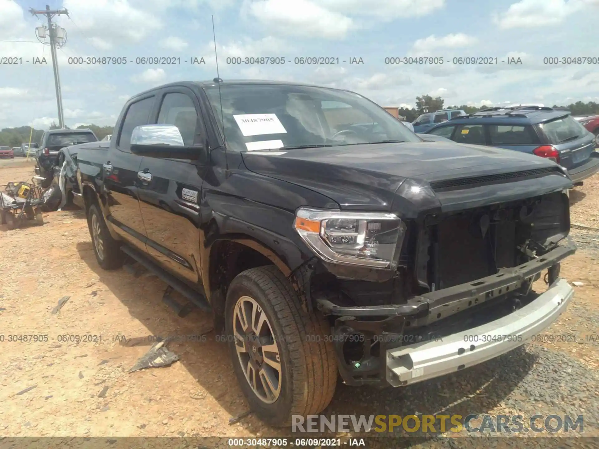 1 Photograph of a damaged car 5TFAY5F16KX856360 TOYOTA TUNDRA 4WD 2019