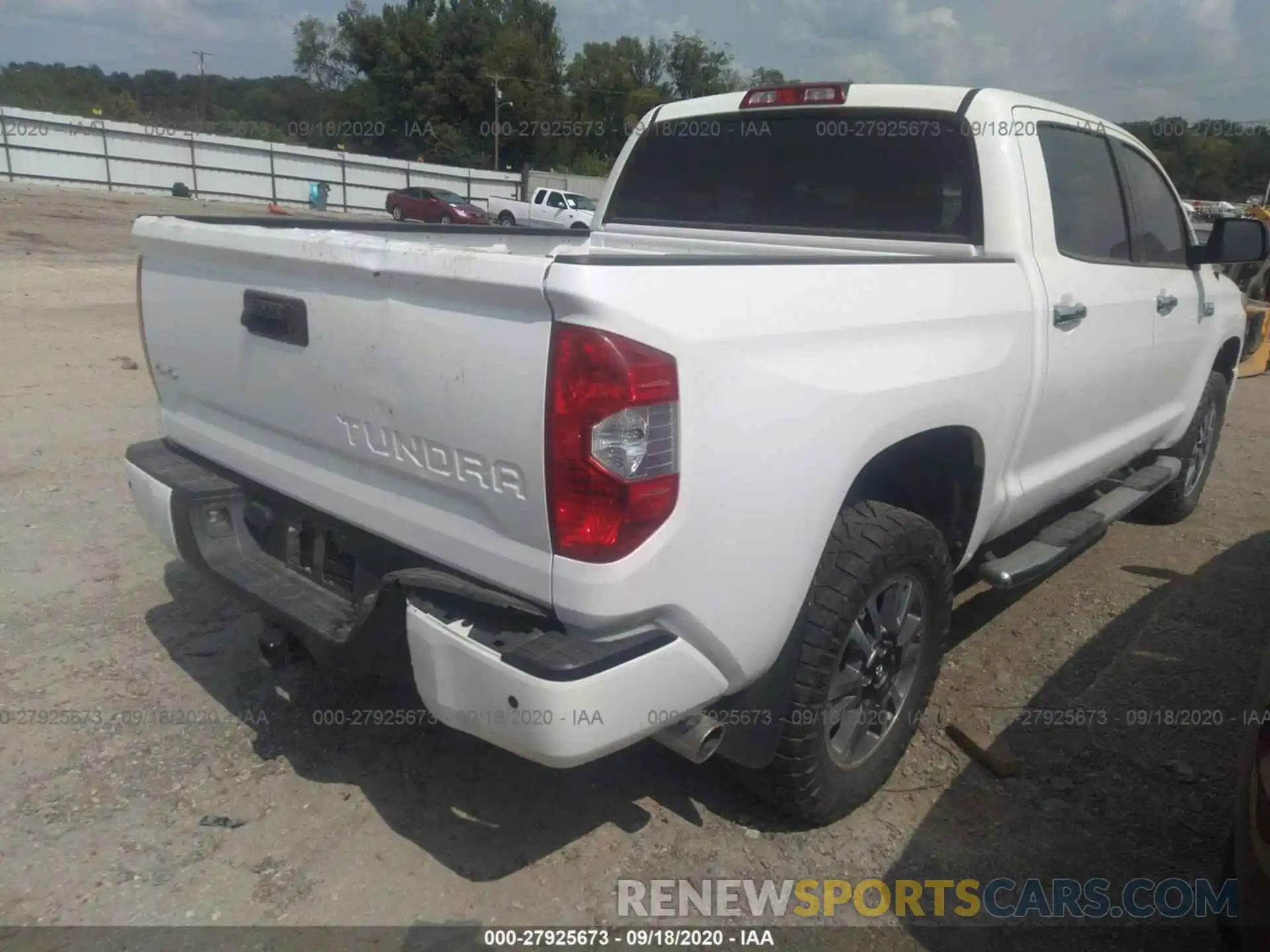 6 Photograph of a damaged car 5TFAY5F17KX780048 TOYOTA TUNDRA 4WD 2019