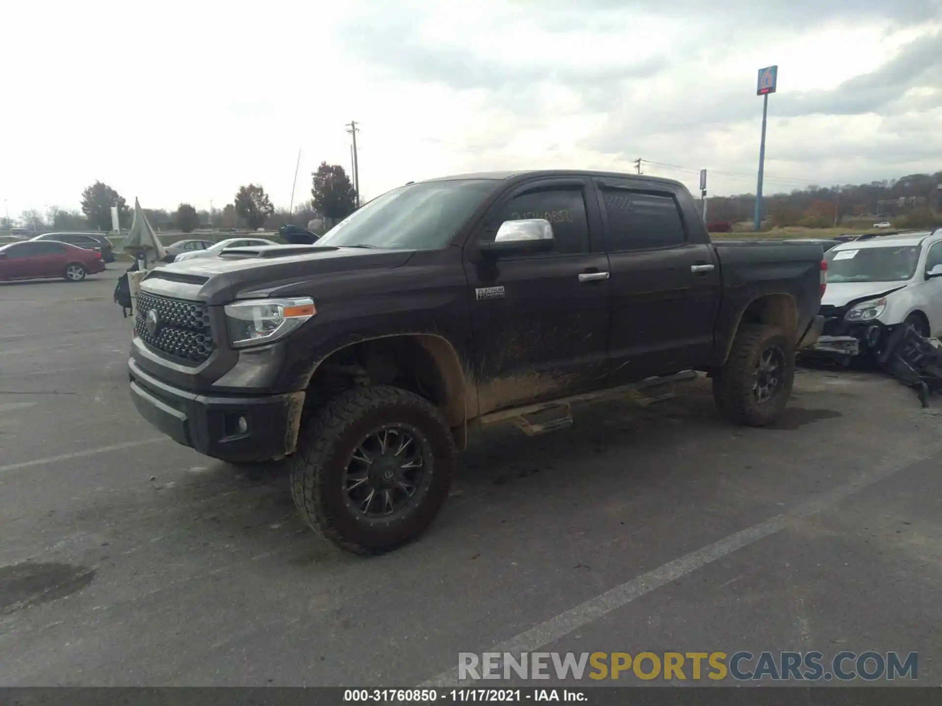 2 Photograph of a damaged car 5TFAY5F17KX781085 TOYOTA TUNDRA 4WD 2019