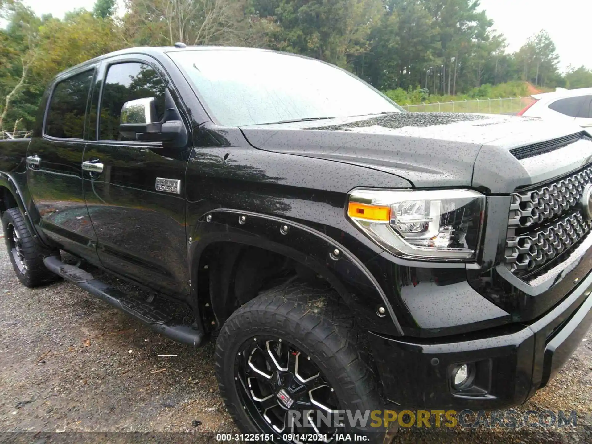 6 Photograph of a damaged car 5TFAY5F17KX849918 TOYOTA TUNDRA 4WD 2019