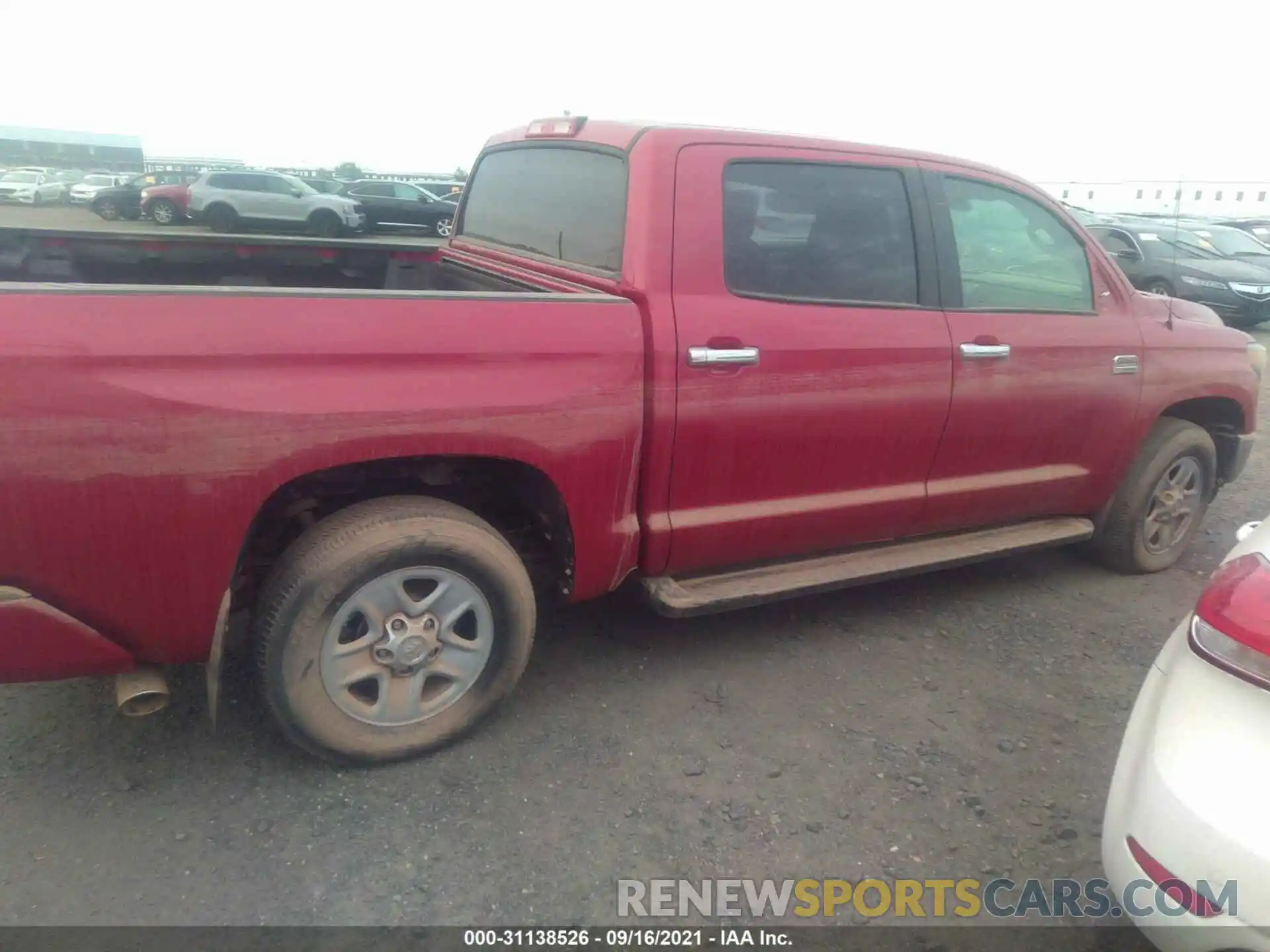 4 Photograph of a damaged car 5TFAY5F18KX805989 TOYOTA TUNDRA 4WD 2019