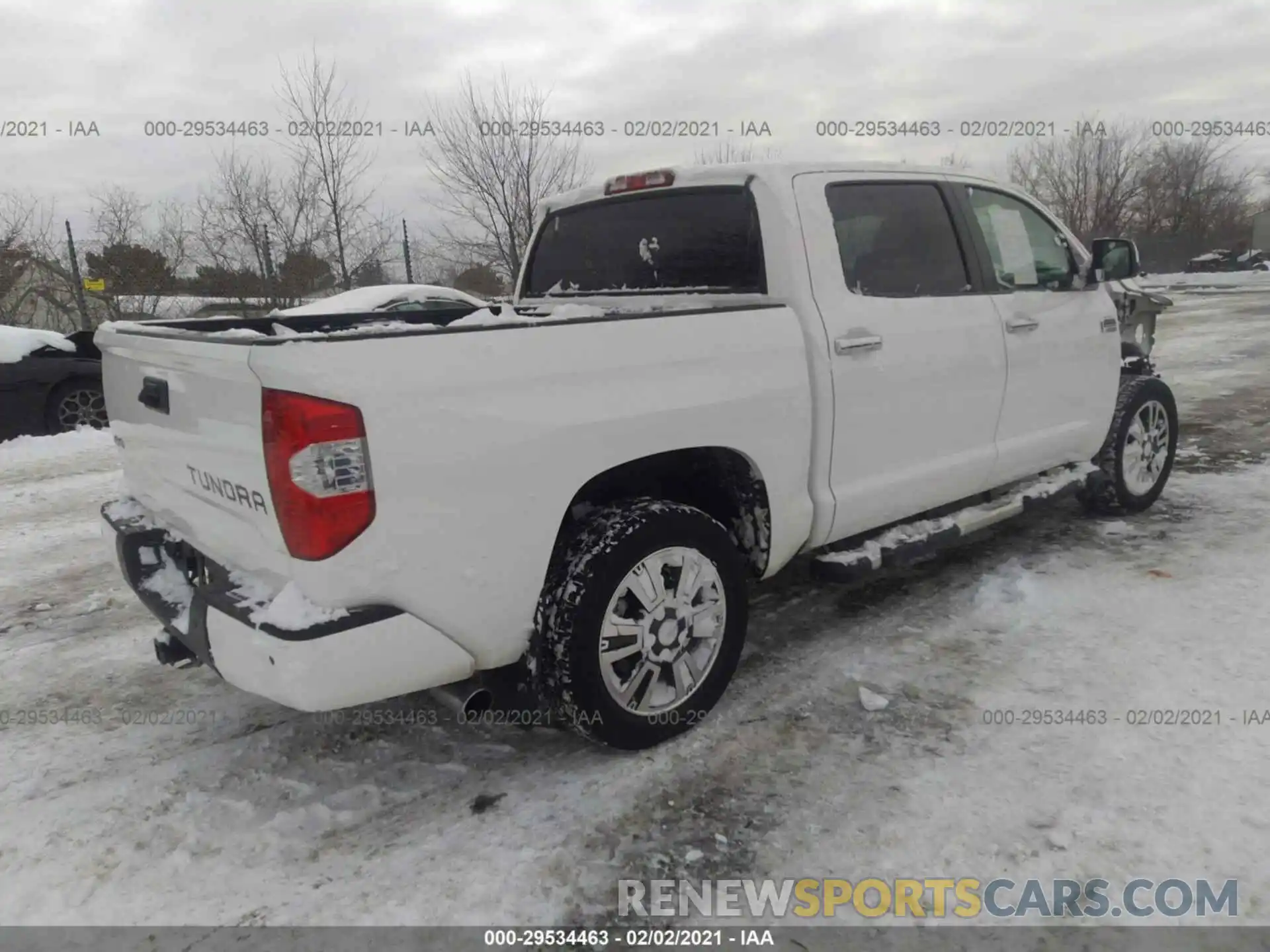 4 Photograph of a damaged car 5TFAY5F18KX825630 TOYOTA TUNDRA 4WD 2019