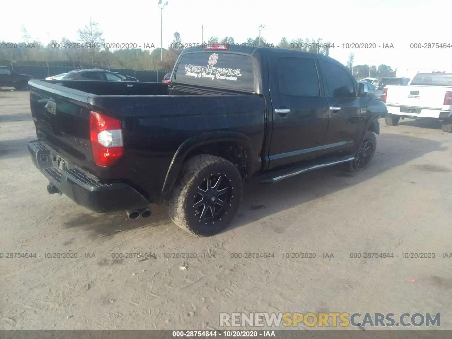 4 Photograph of a damaged car 5TFAY5F18KX863052 TOYOTA TUNDRA 4WD 2019