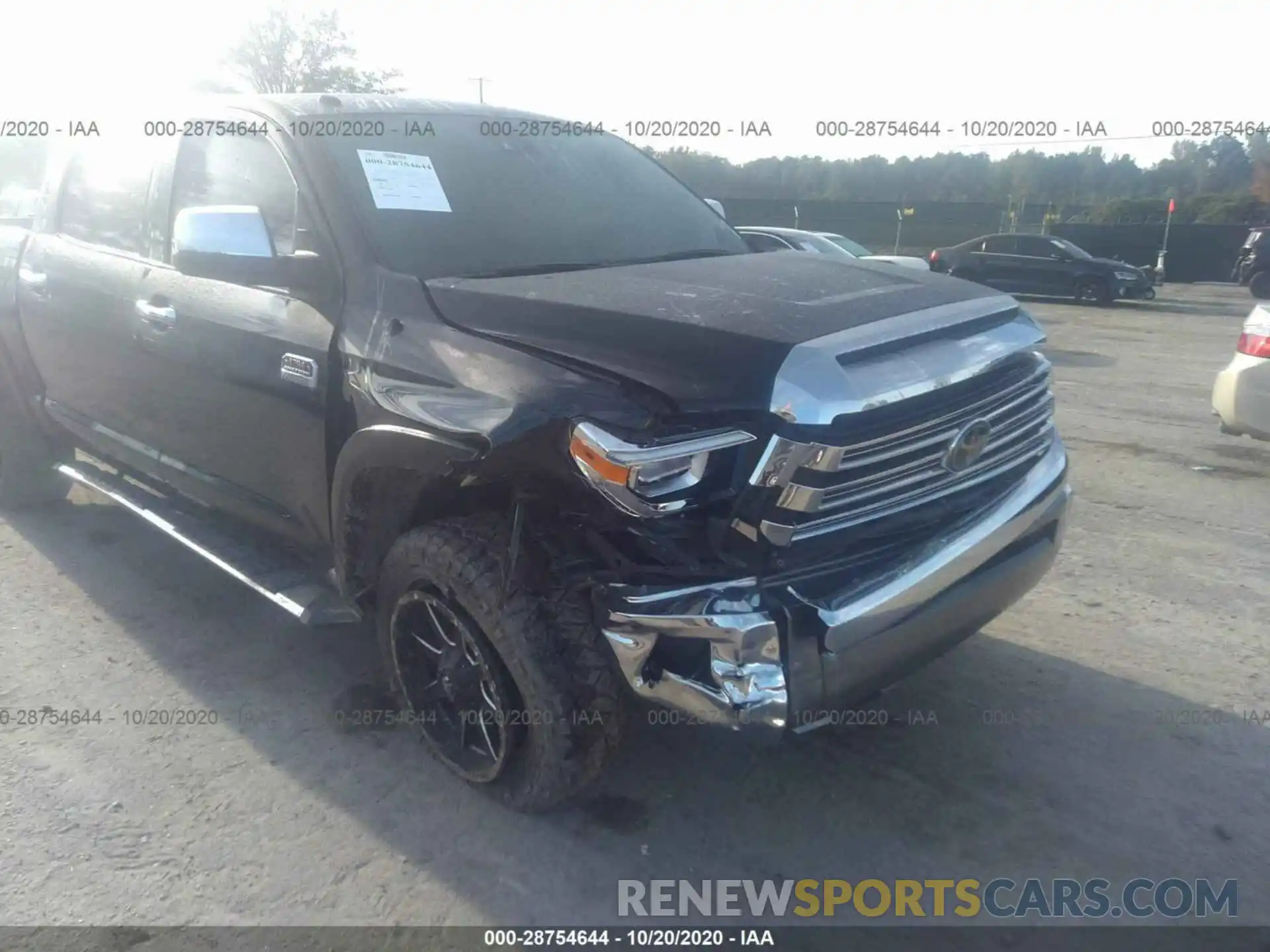 6 Photograph of a damaged car 5TFAY5F18KX863052 TOYOTA TUNDRA 4WD 2019