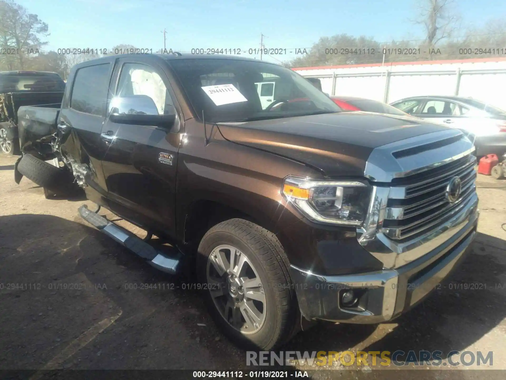 1 Photograph of a damaged car 5TFAY5F19KX781945 TOYOTA TUNDRA 4WD 2019