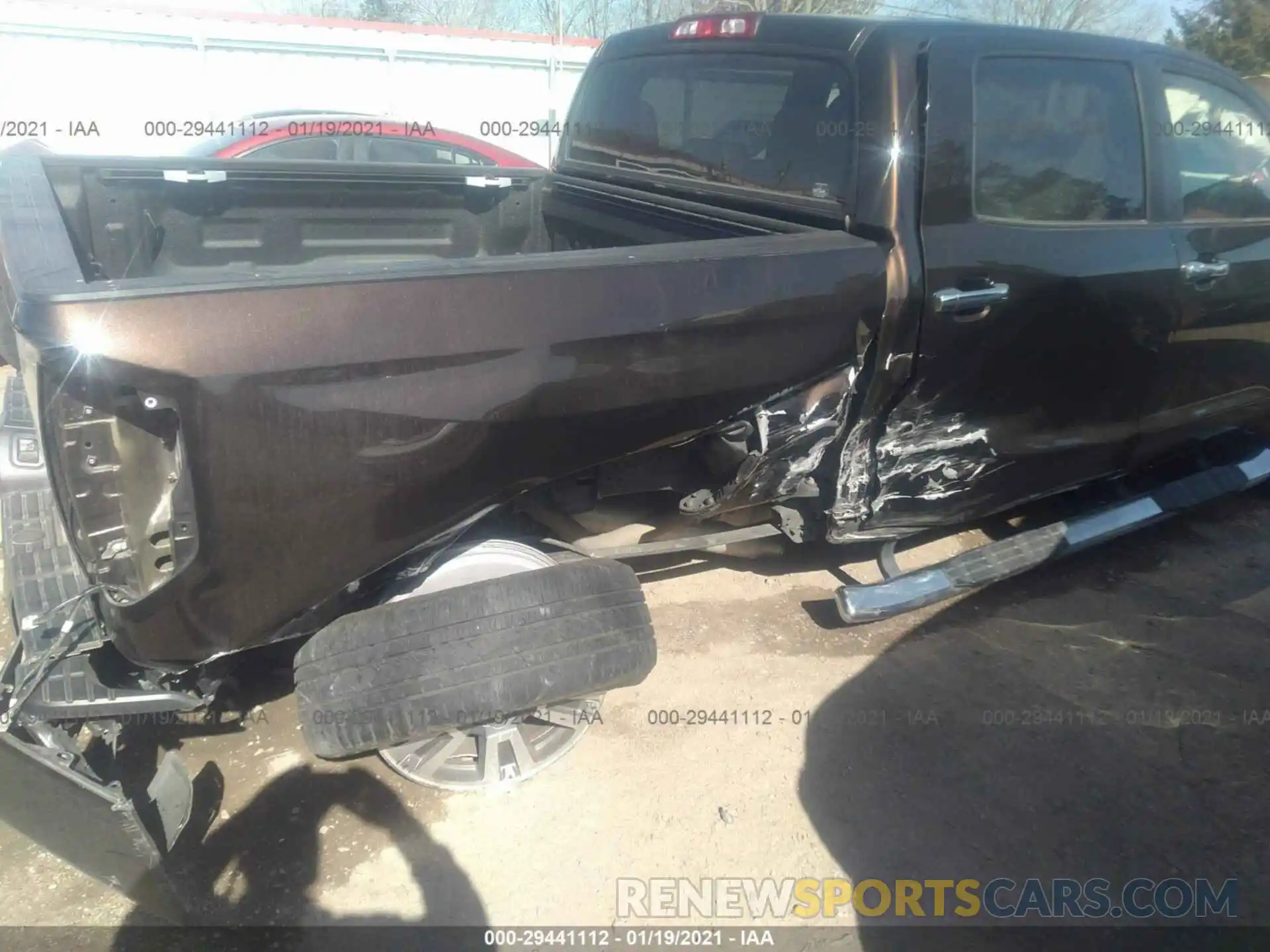 6 Photograph of a damaged car 5TFAY5F19KX781945 TOYOTA TUNDRA 4WD 2019