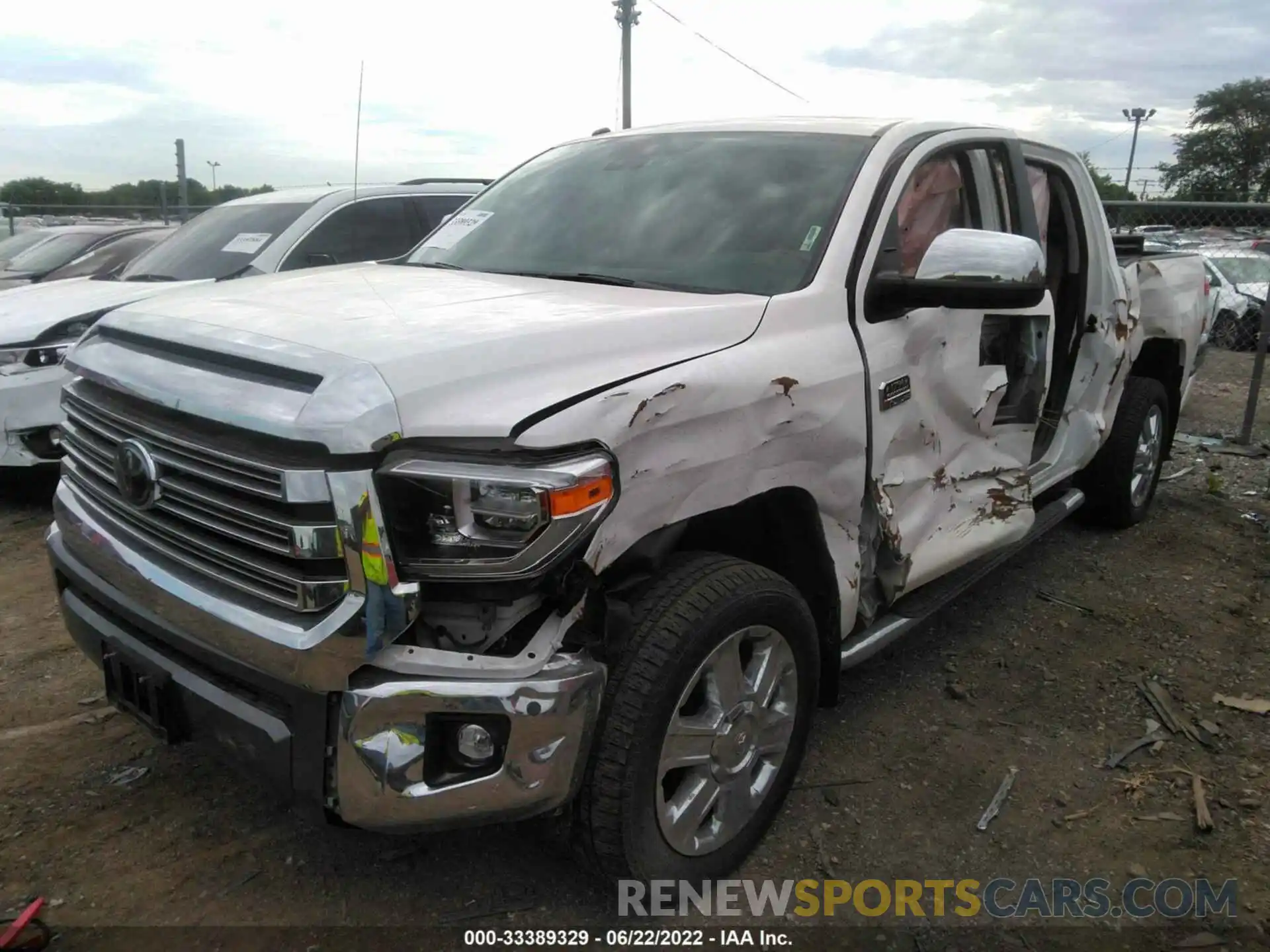 2 Photograph of a damaged car 5TFAY5F1XKX782103 TOYOTA TUNDRA 4WD 2019