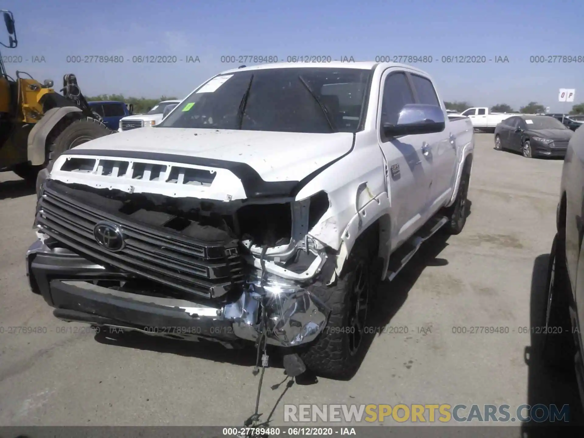 2 Фотография поврежденного автомобиля 5TFAY5F1XKX833373 TOYOTA TUNDRA 4WD 2019