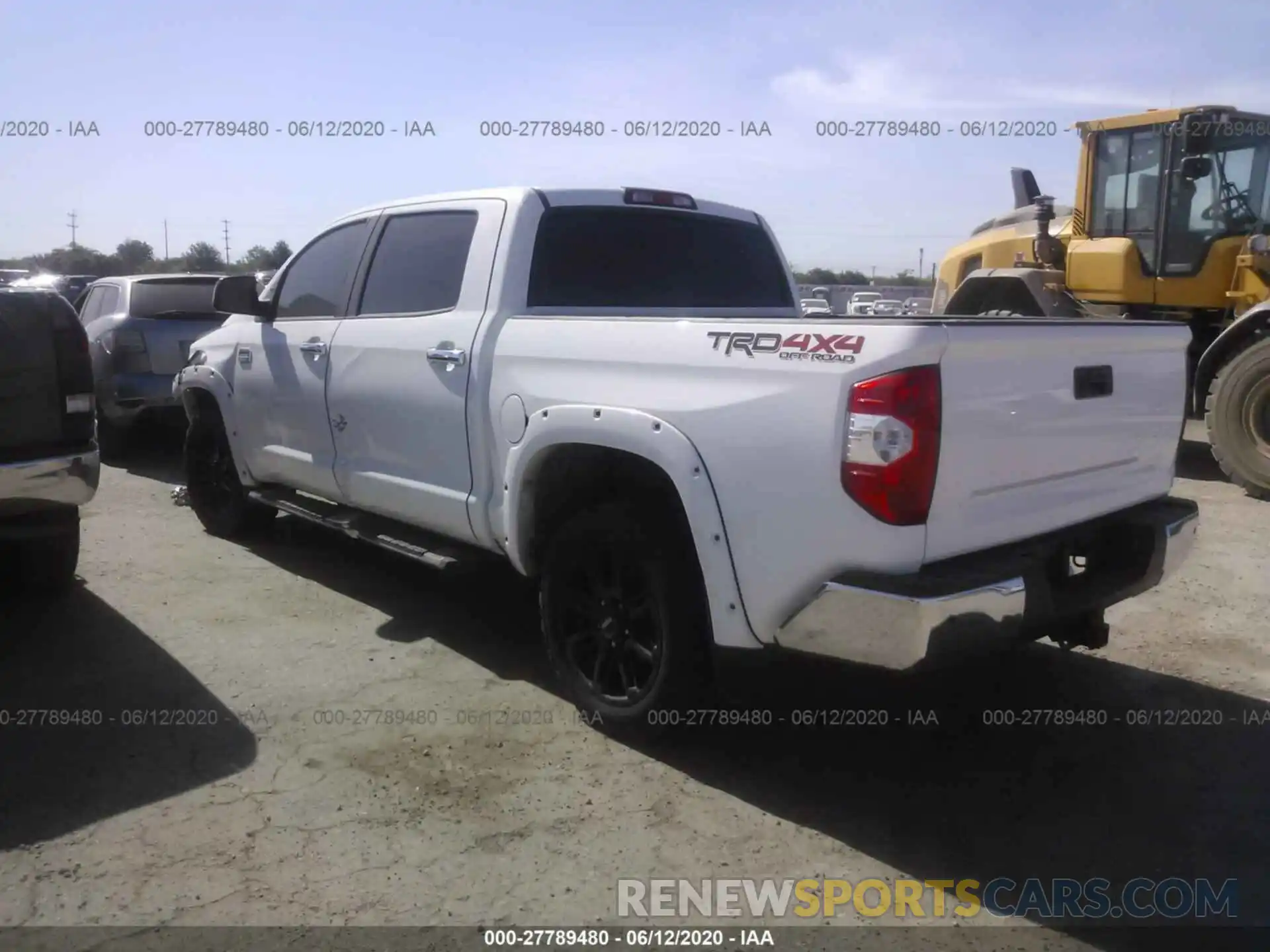 3 Photograph of a damaged car 5TFAY5F1XKX833373 TOYOTA TUNDRA 4WD 2019