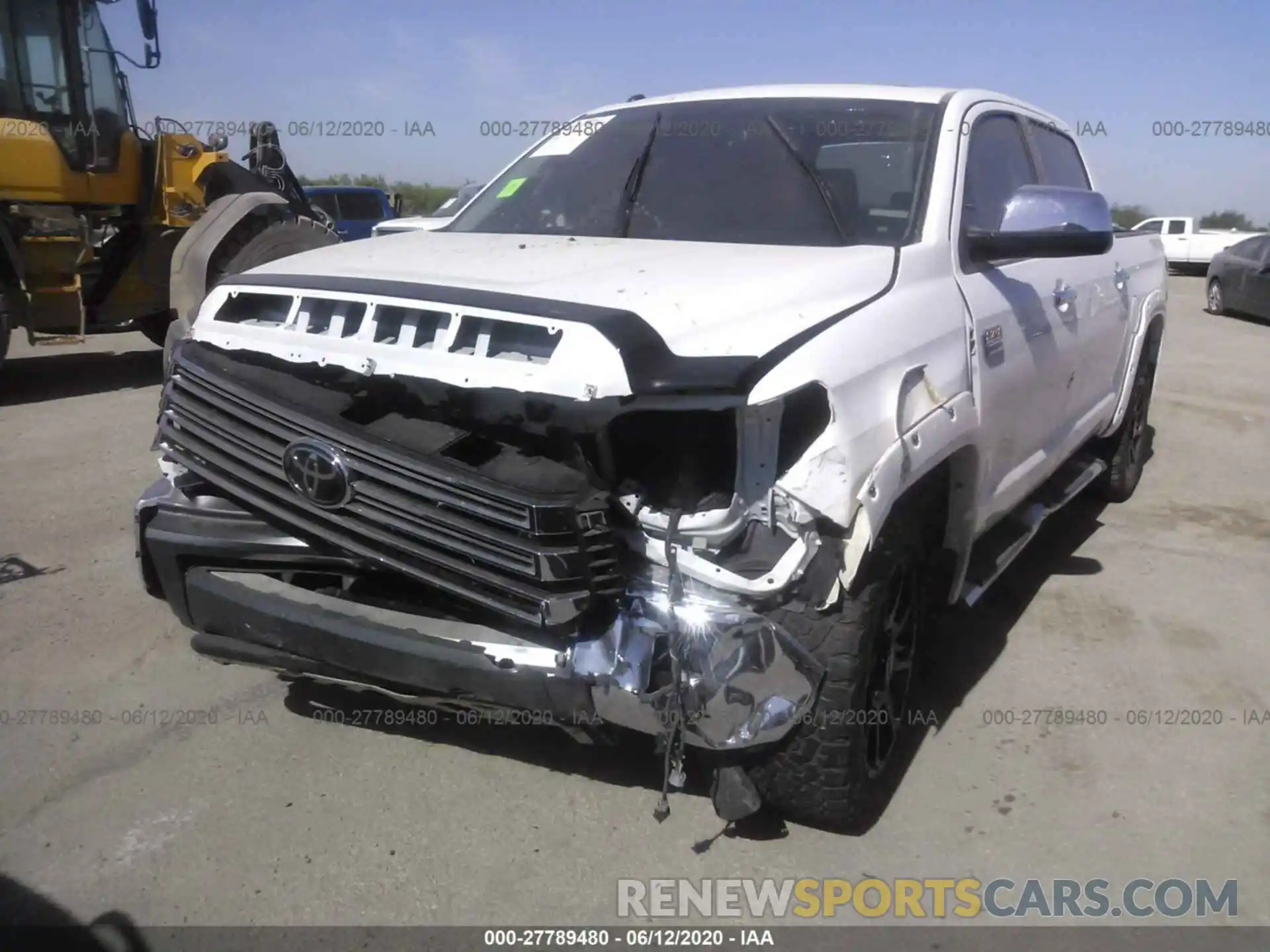 6 Photograph of a damaged car 5TFAY5F1XKX833373 TOYOTA TUNDRA 4WD 2019