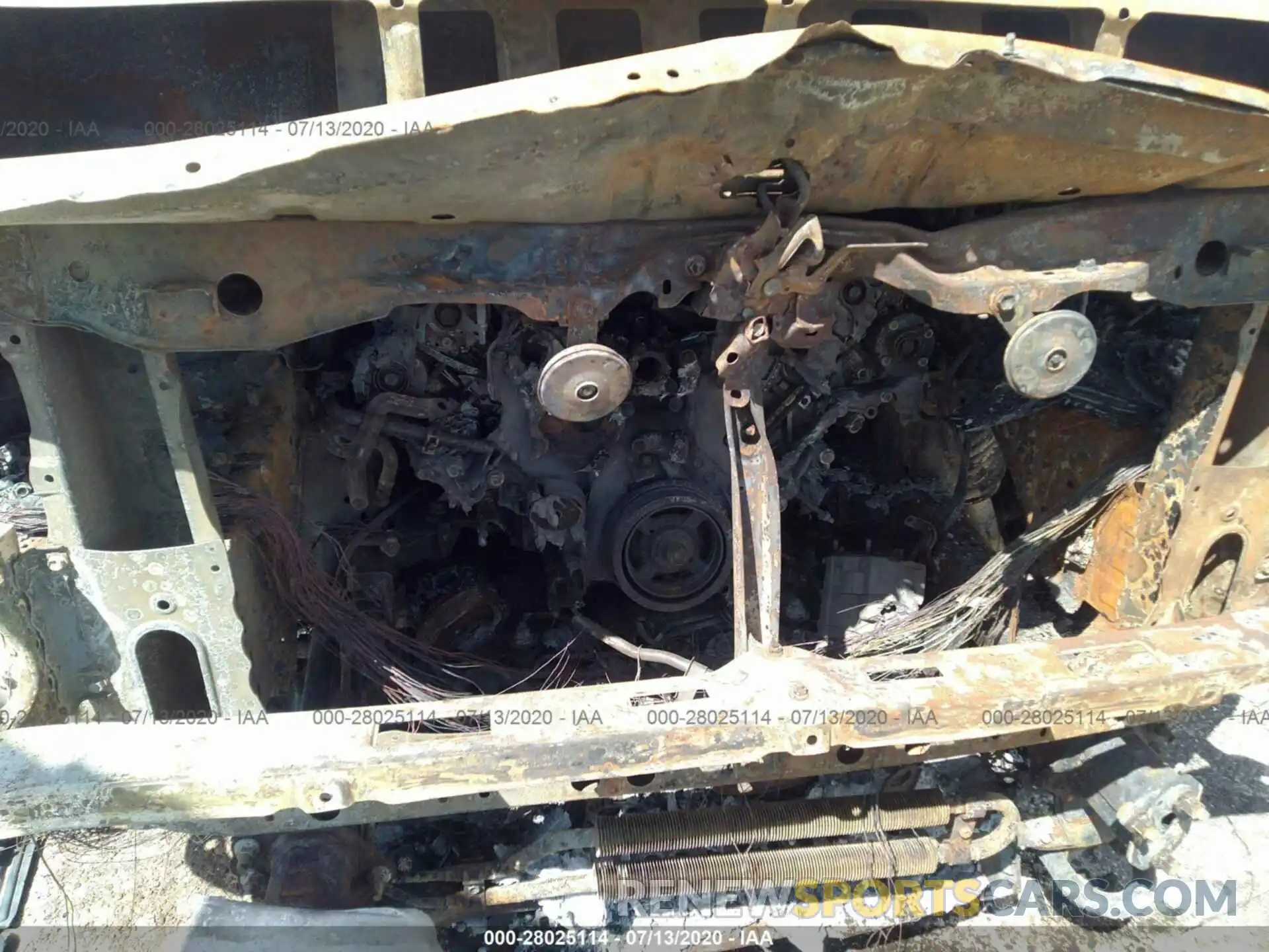 10 Photograph of a damaged car 5TFAY5F1XKX859245 TOYOTA TUNDRA 4WD 2019