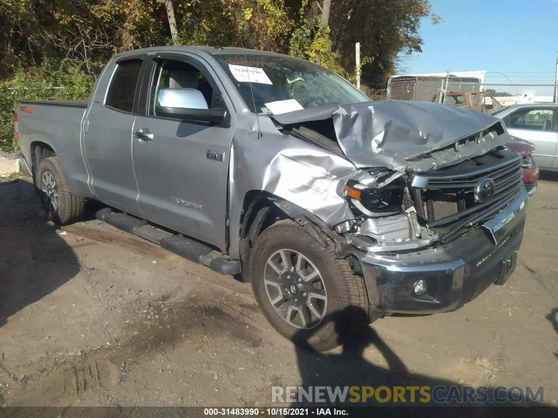 1 Photograph of a damaged car 5TFBY5F10KX824962 TOYOTA TUNDRA 4WD 2019