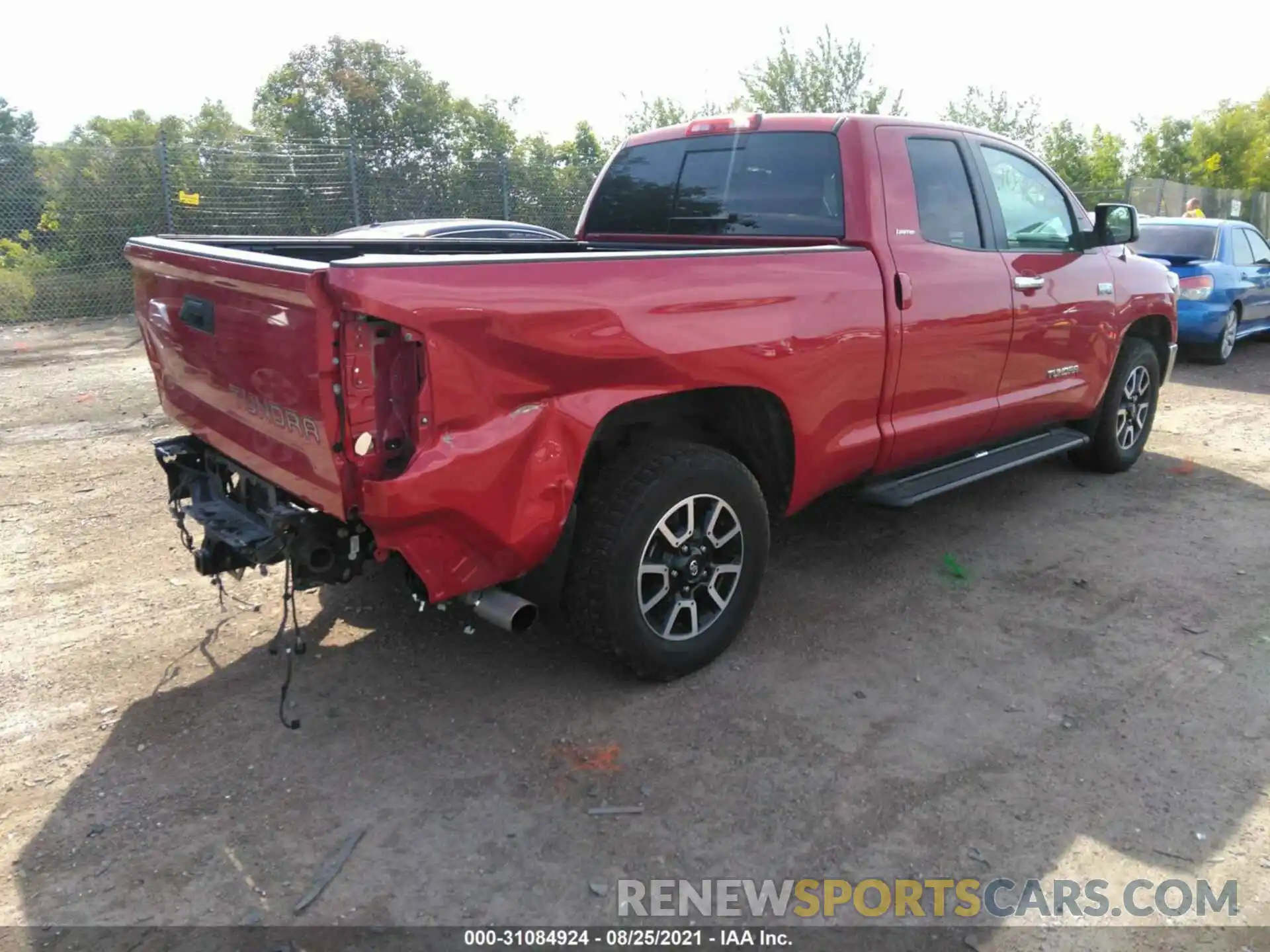 4 Photograph of a damaged car 5TFBY5F13KX865439 TOYOTA TUNDRA 4WD 2019