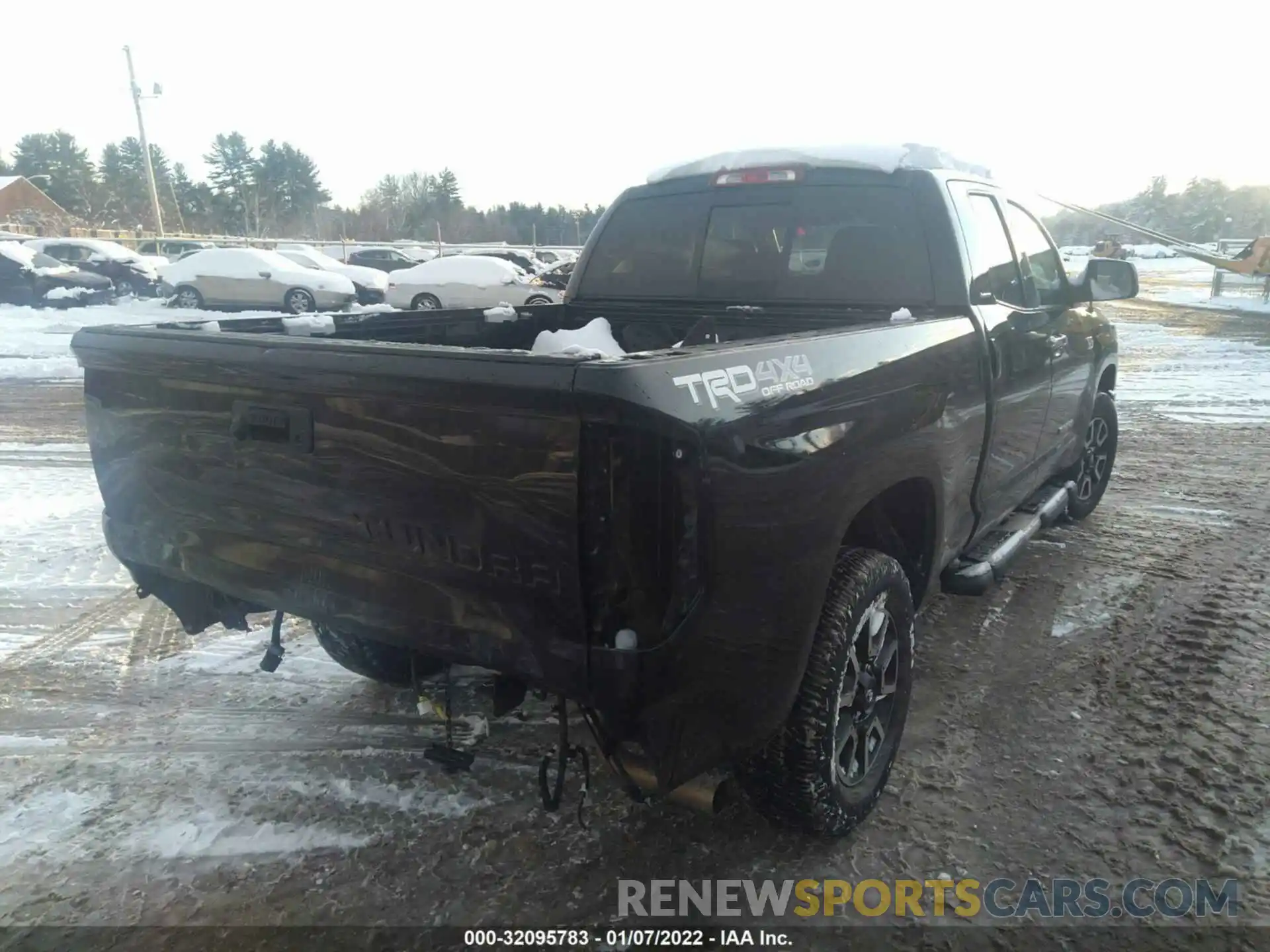 4 Photograph of a damaged car 5TFBY5F15KX782773 TOYOTA TUNDRA 4WD 2019