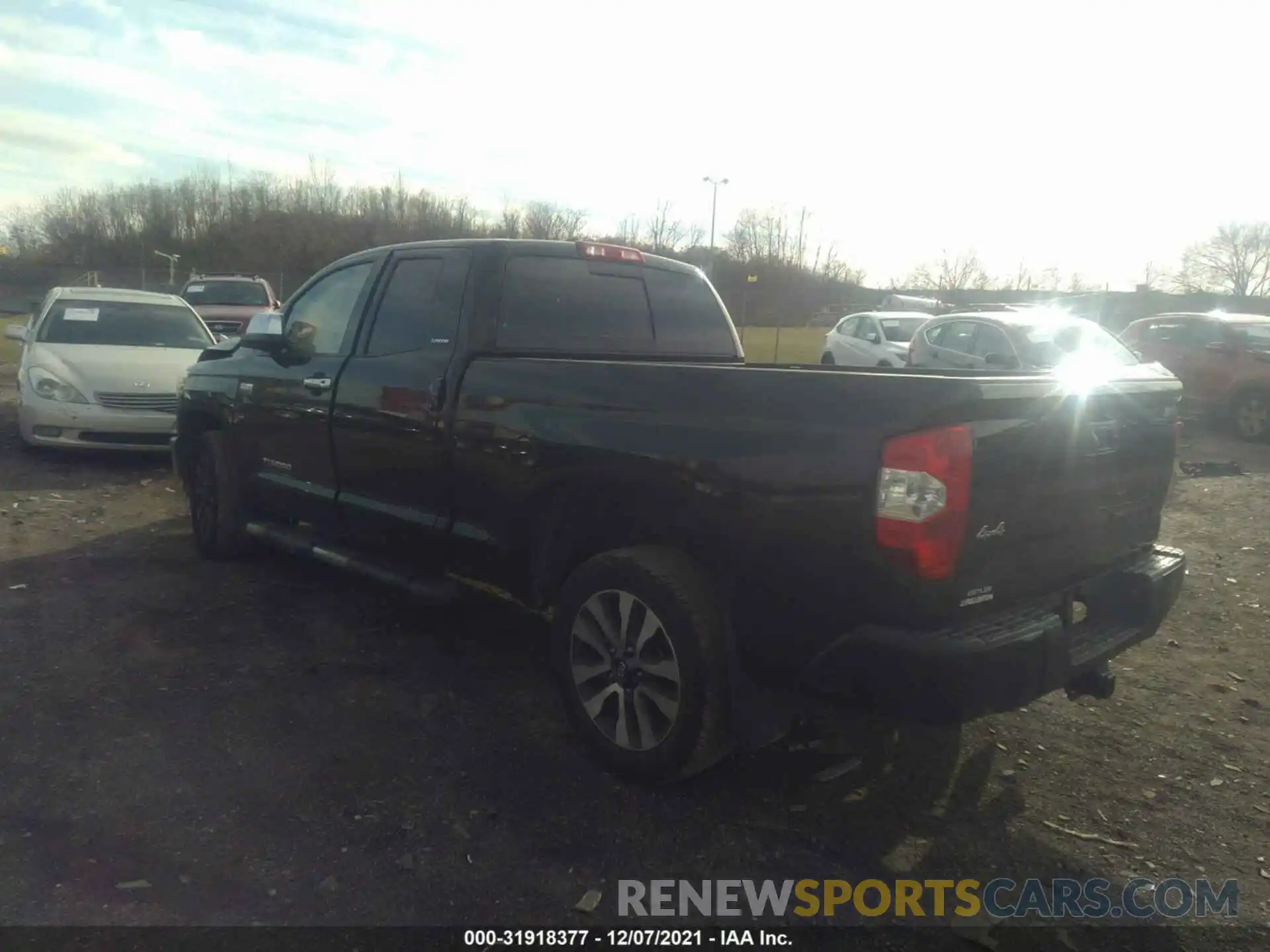 3 Photograph of a damaged car 5TFBY5F16KX779929 TOYOTA TUNDRA 4WD 2019