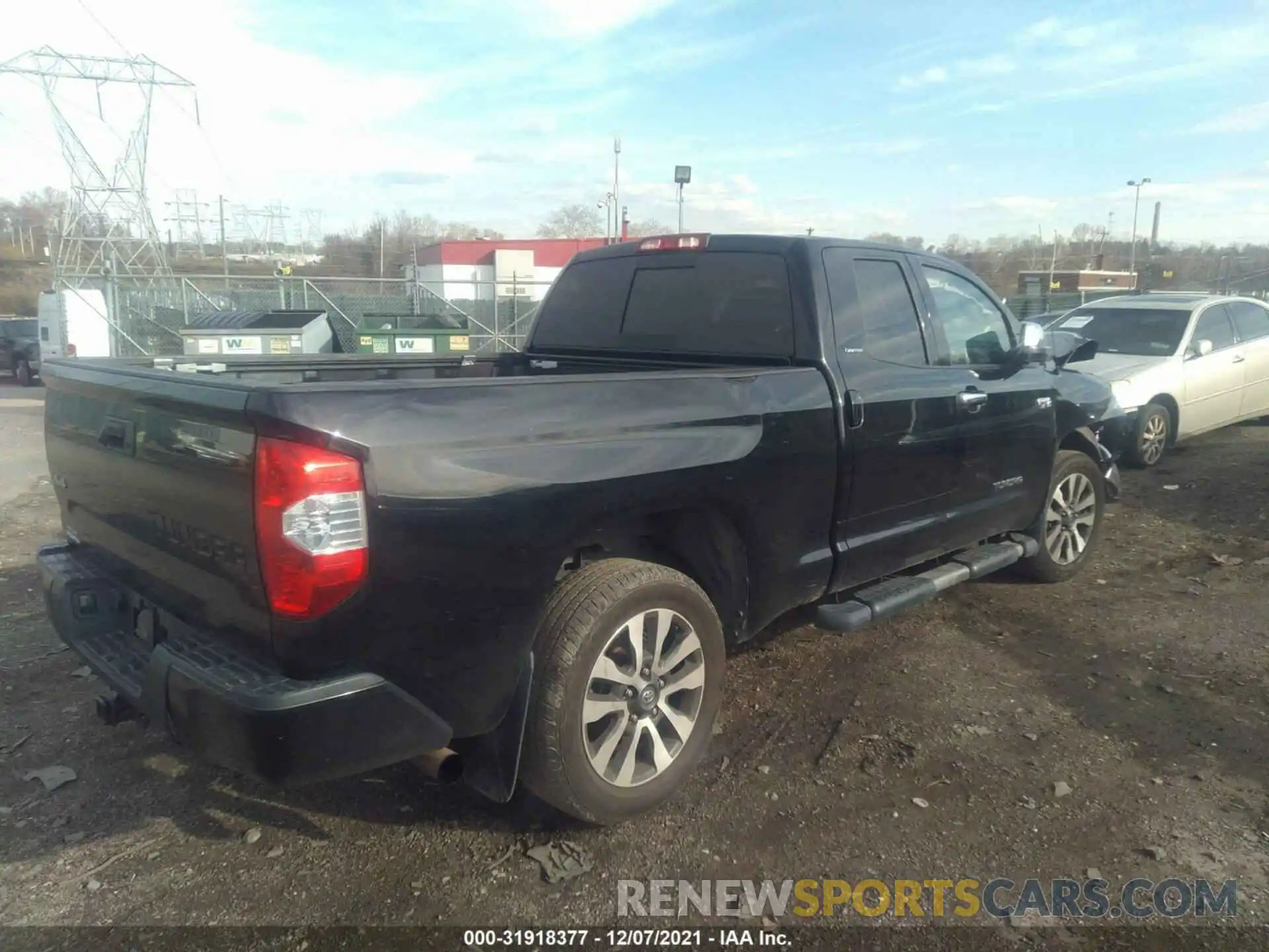 4 Photograph of a damaged car 5TFBY5F16KX779929 TOYOTA TUNDRA 4WD 2019