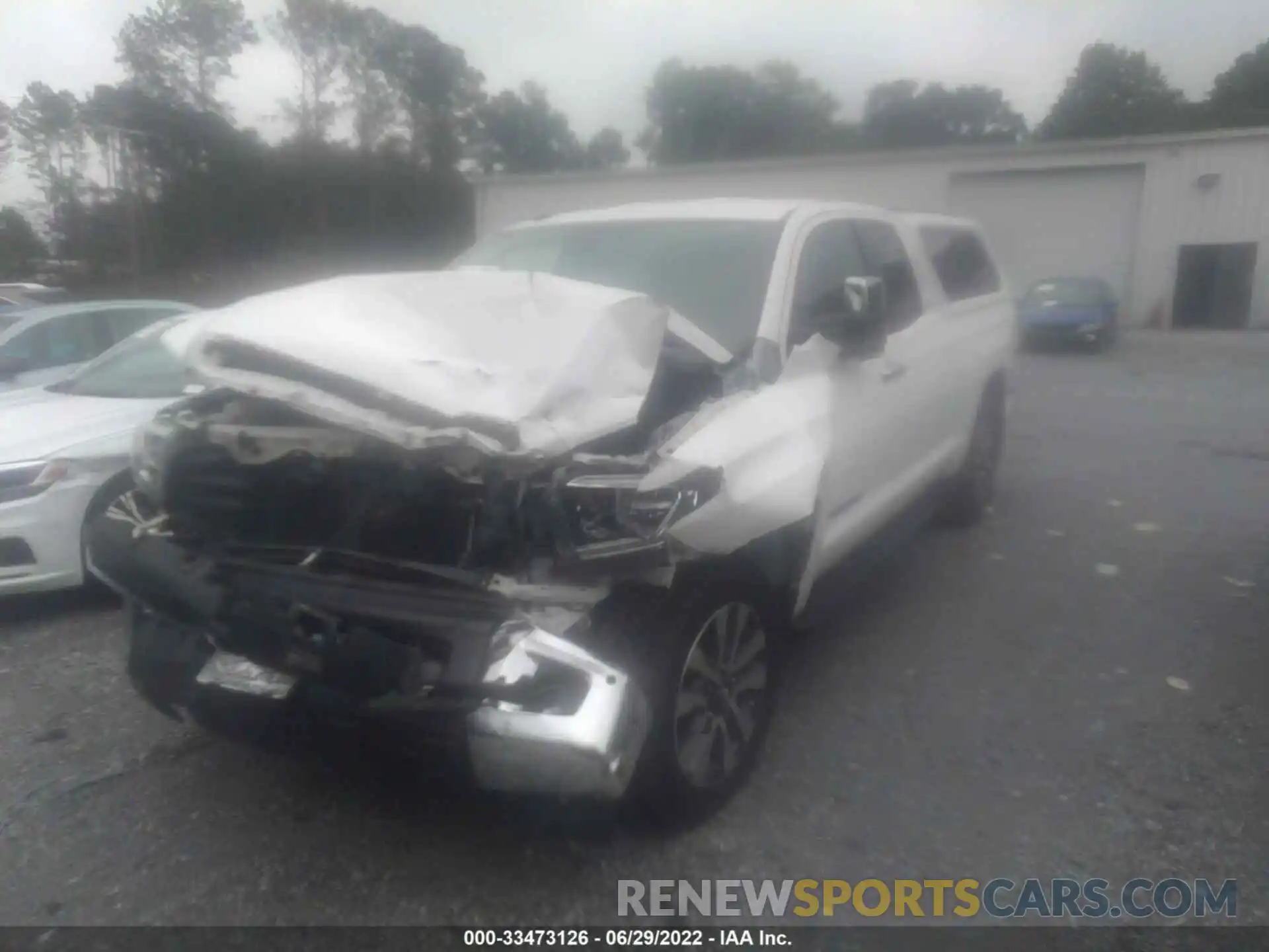 2 Photograph of a damaged car 5TFBY5F16KX792597 TOYOTA TUNDRA 4WD 2019