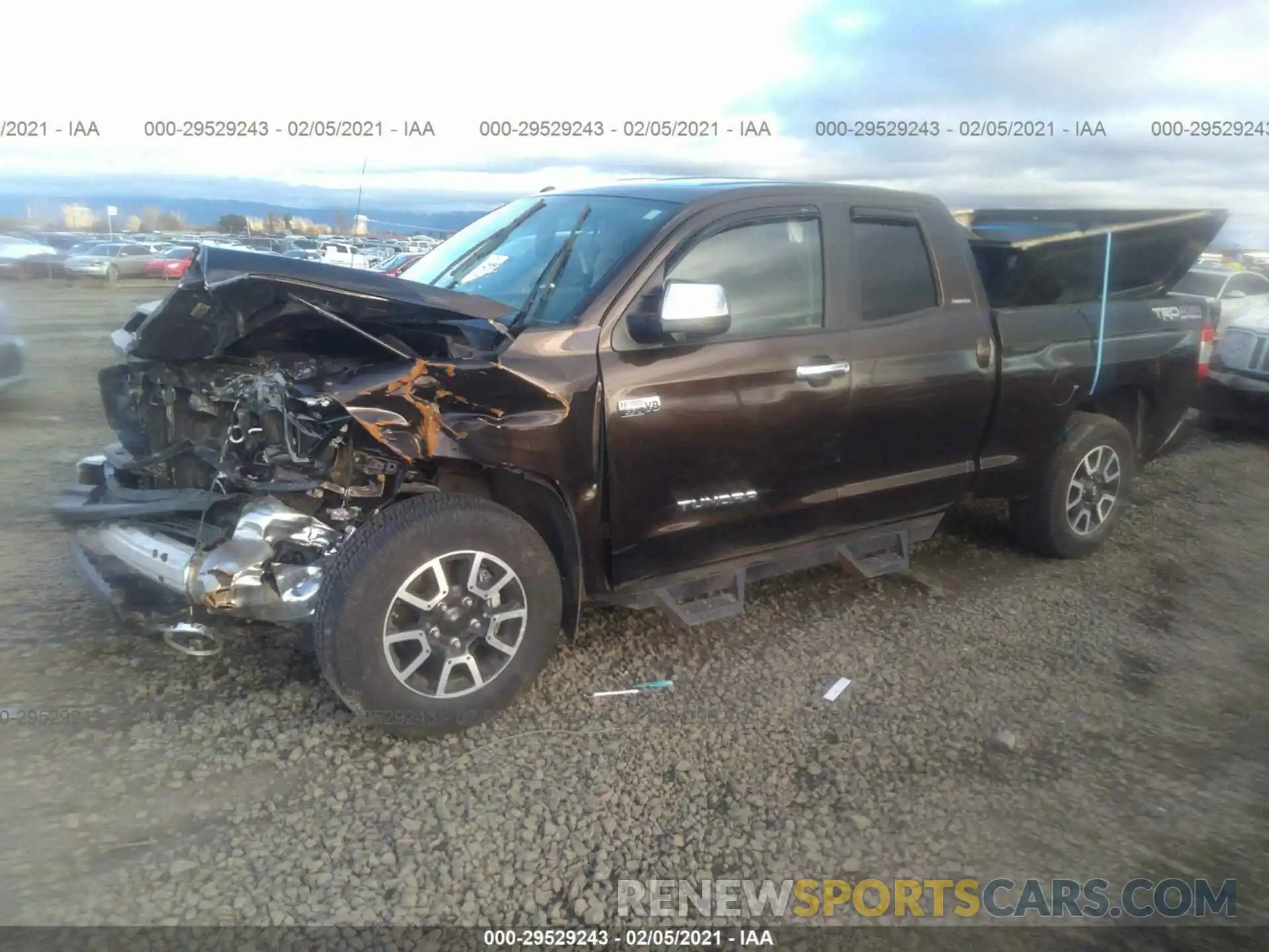 2 Photograph of a damaged car 5TFBY5F16KX845119 TOYOTA TUNDRA 4WD 2019