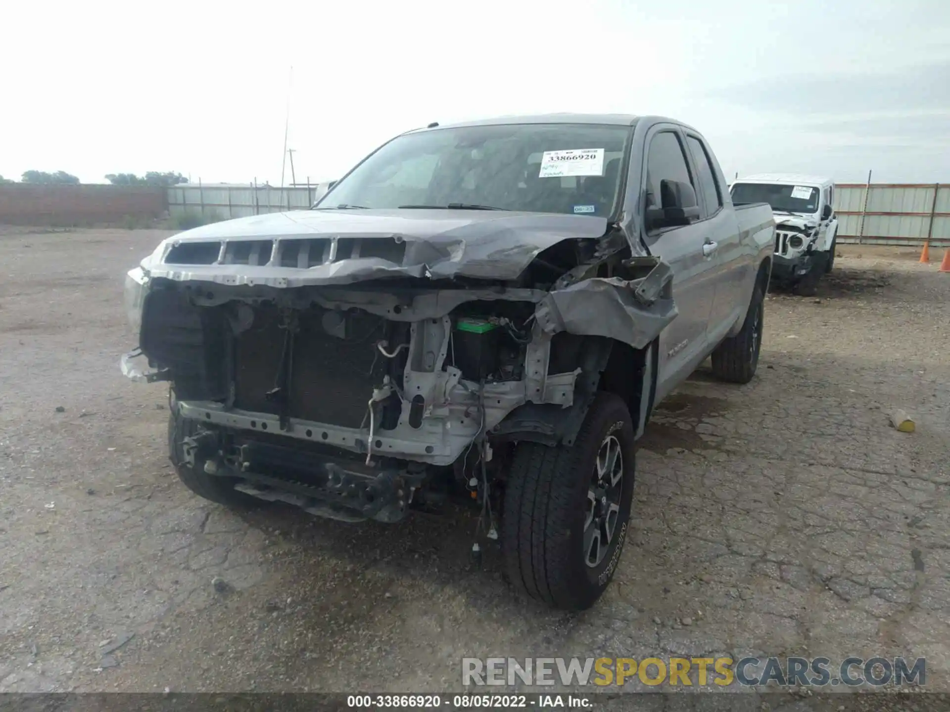 6 Photograph of a damaged car 5TFBY5F17KX840110 TOYOTA TUNDRA 4WD 2019