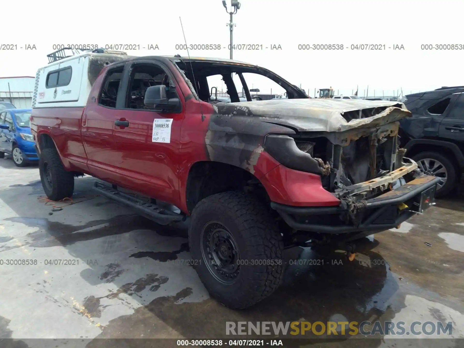 1 Photograph of a damaged car 5TFCY5F13KX024452 TOYOTA TUNDRA 4WD 2019