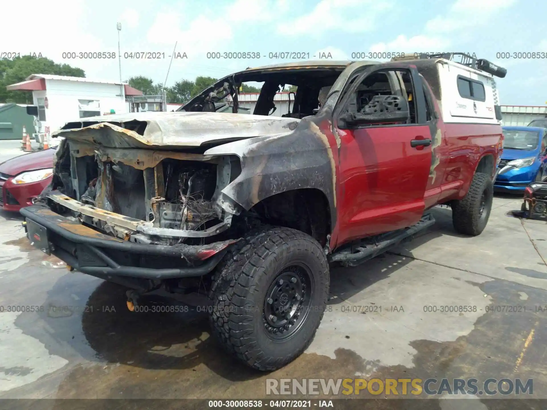 2 Photograph of a damaged car 5TFCY5F13KX024452 TOYOTA TUNDRA 4WD 2019