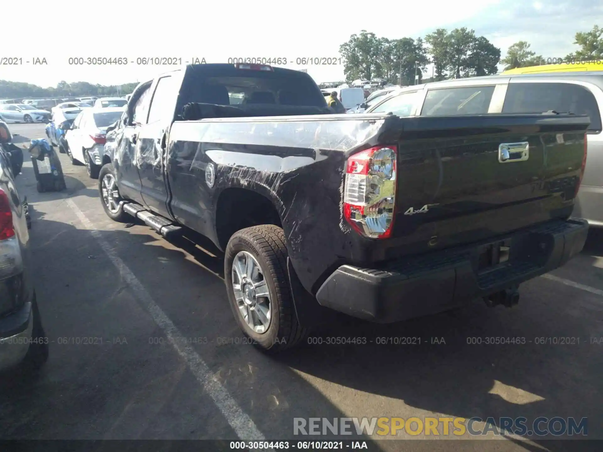 3 Photograph of a damaged car 5TFCY5F17KX024213 TOYOTA TUNDRA 4WD 2019