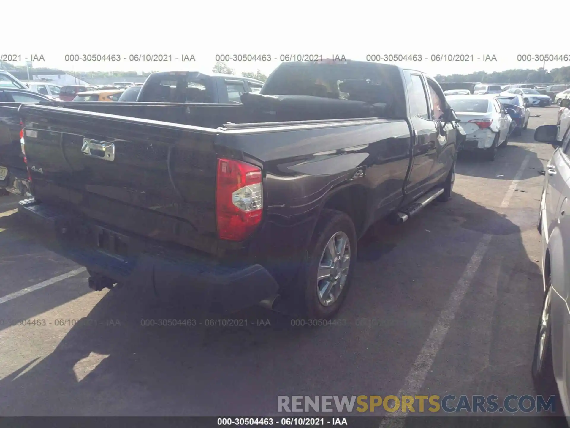 4 Photograph of a damaged car 5TFCY5F17KX024213 TOYOTA TUNDRA 4WD 2019