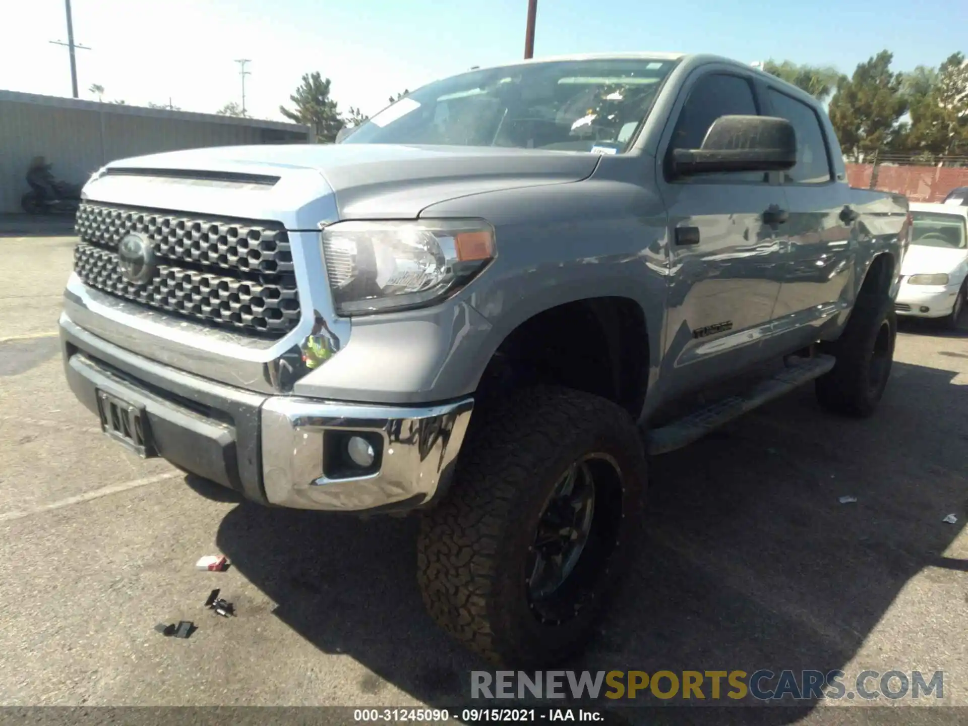 2 Photograph of a damaged car 5TFDW5F10KX787068 TOYOTA TUNDRA 4WD 2019