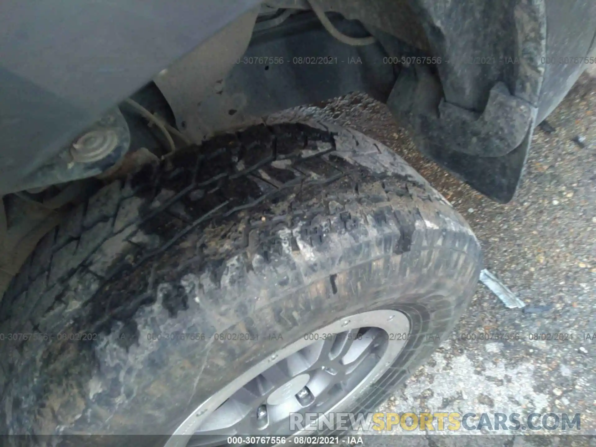 12 Photograph of a damaged car 5TFDW5F10KX816228 TOYOTA TUNDRA 4WD 2019