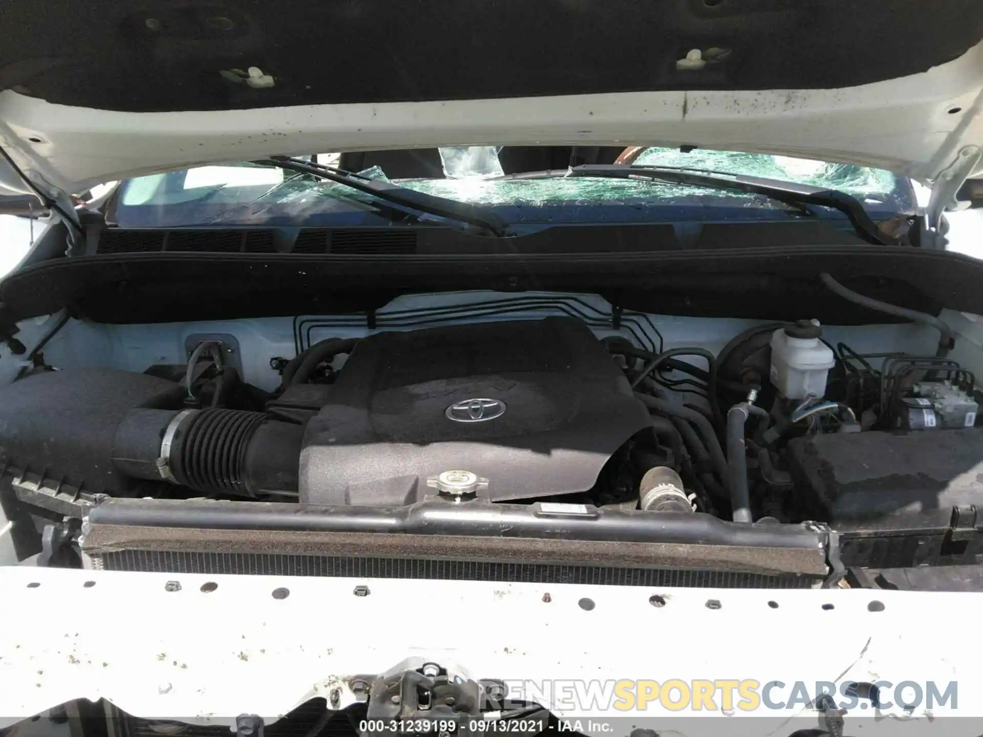 10 Photograph of a damaged car 5TFDW5F10KX841162 TOYOTA TUNDRA 4WD 2019