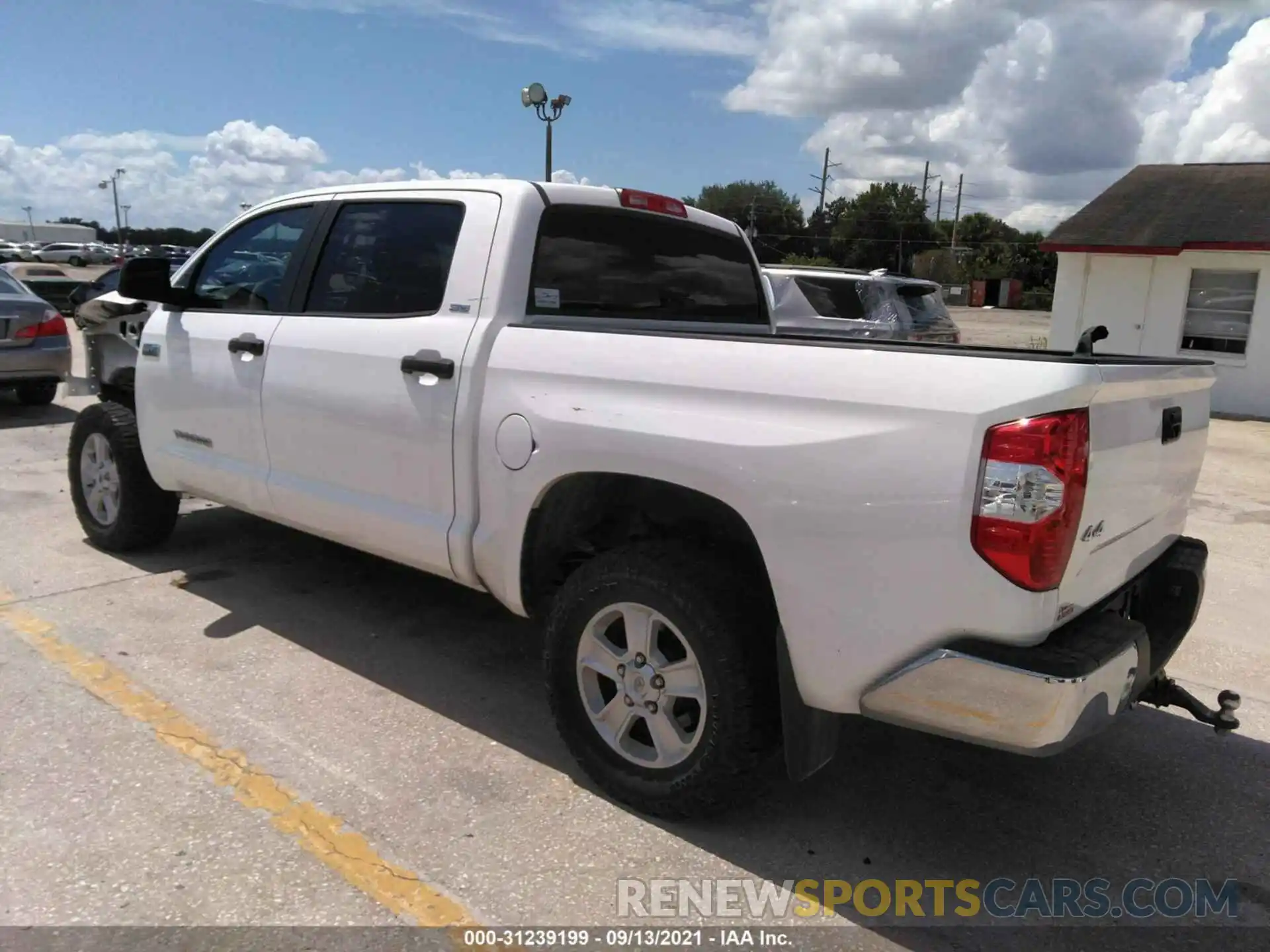 3 Photograph of a damaged car 5TFDW5F10KX841162 TOYOTA TUNDRA 4WD 2019