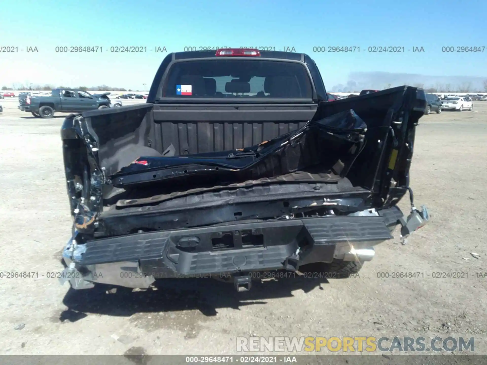 6 Photograph of a damaged car 5TFDW5F10KX863792 TOYOTA TUNDRA 4WD 2019