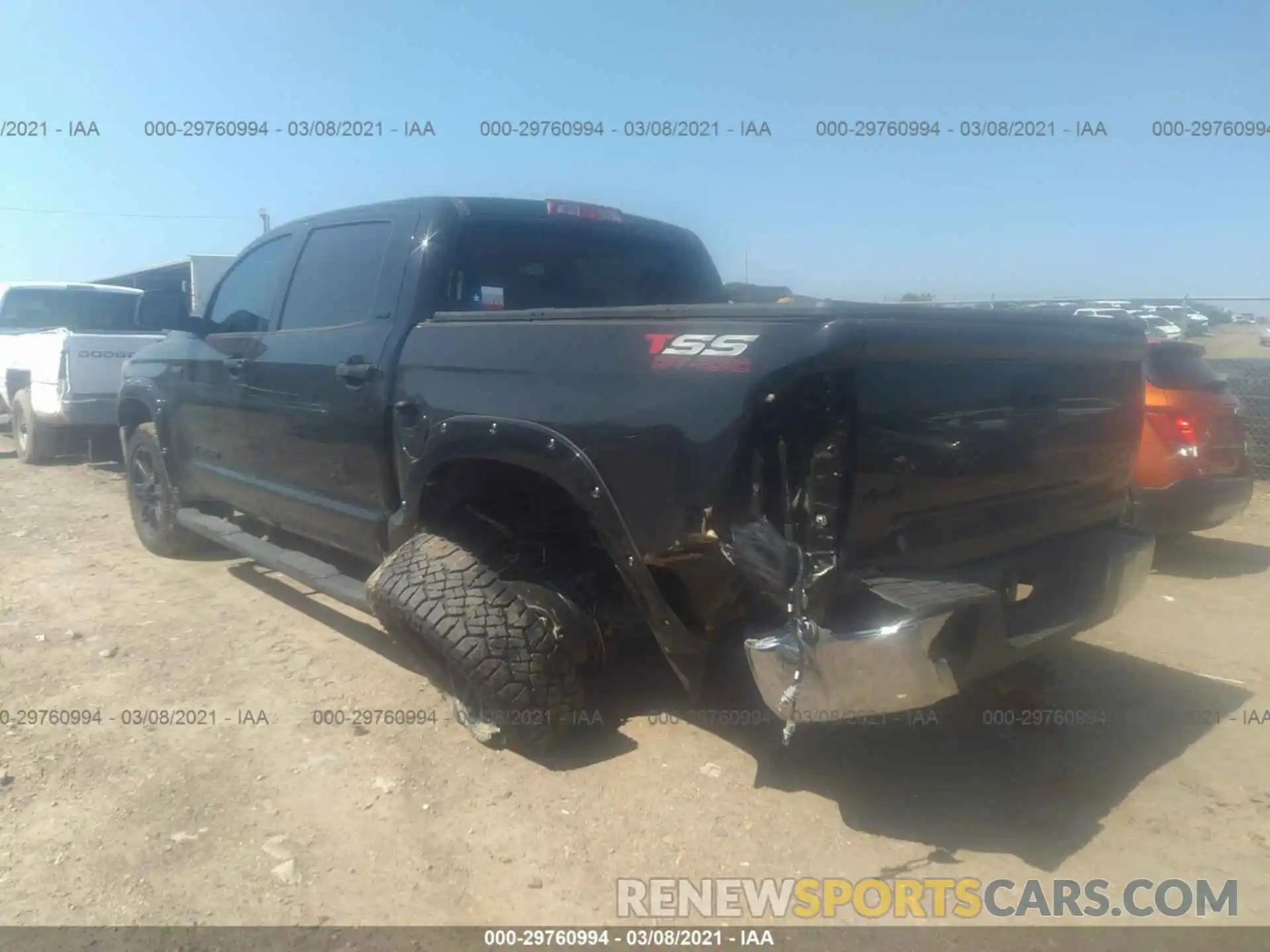 3 Photograph of a damaged car 5TFDW5F11KX866538 TOYOTA TUNDRA 4WD 2019