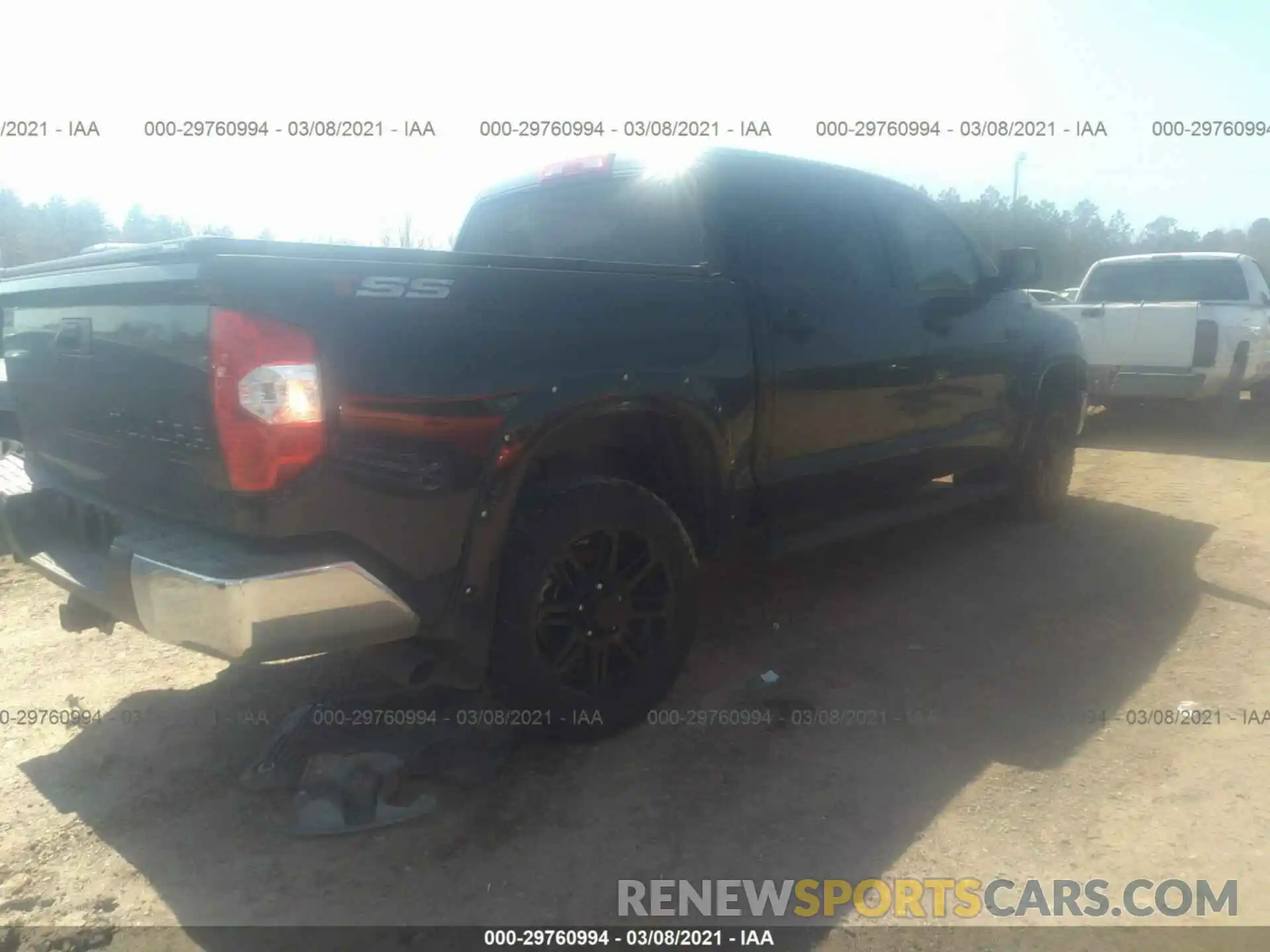 4 Photograph of a damaged car 5TFDW5F11KX866538 TOYOTA TUNDRA 4WD 2019