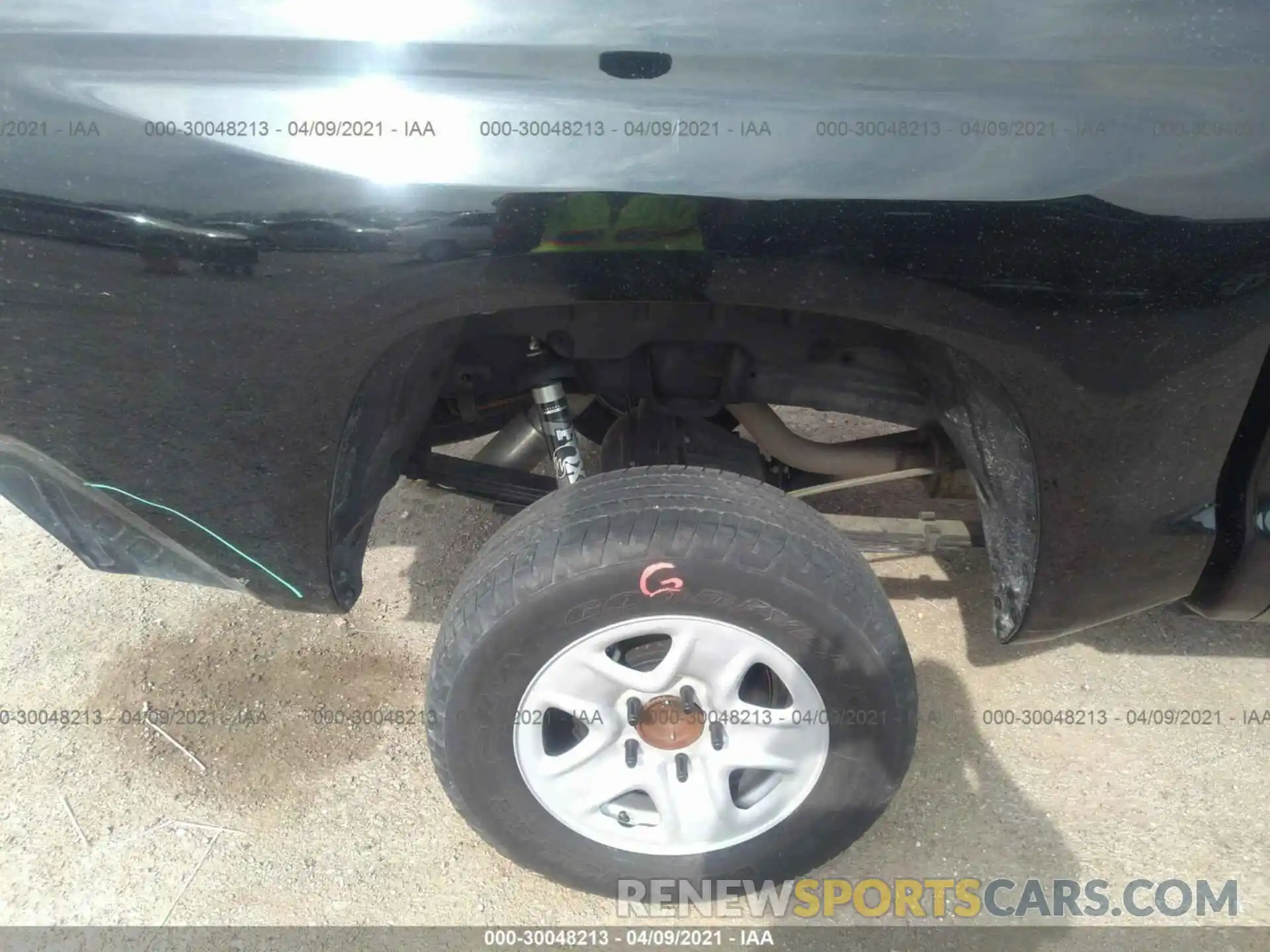 15 Photograph of a damaged car 5TFDW5F12KX869402 TOYOTA TUNDRA 4WD 2019