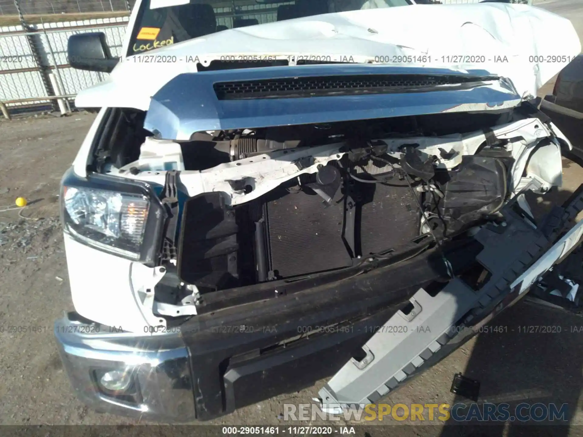 6 Photograph of a damaged car 5TFDW5F14KX843299 TOYOTA TUNDRA 4WD 2019