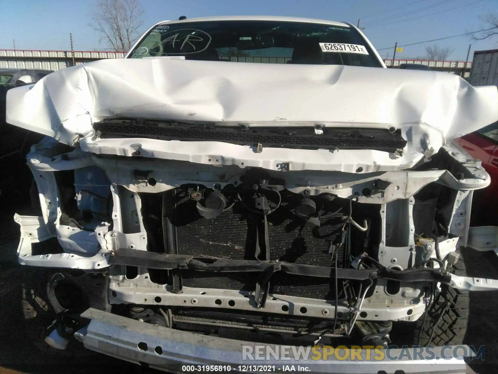 6 Photograph of a damaged car 5TFDW5F15KX801868 TOYOTA TUNDRA 4WD 2019