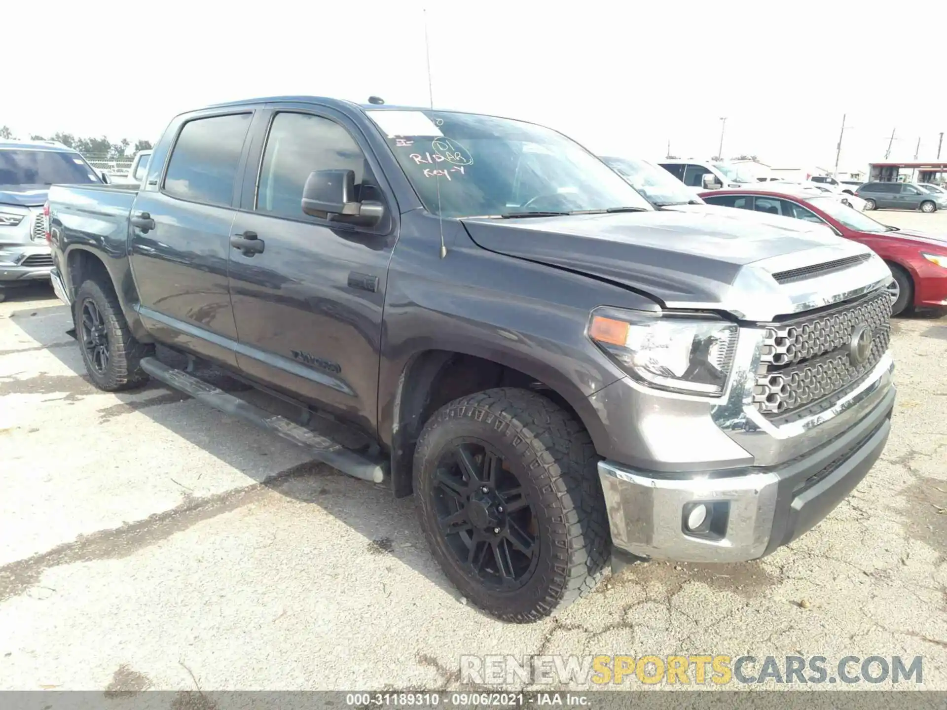 1 Photograph of a damaged car 5TFDW5F15KX867918 TOYOTA TUNDRA 4WD 2019