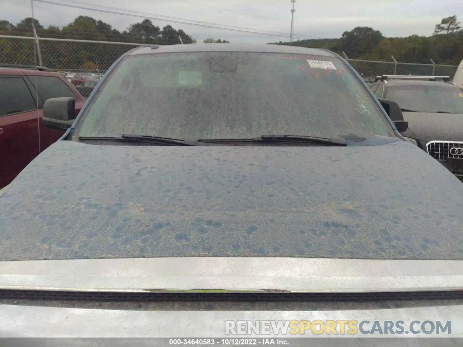 10 Photograph of a damaged car 5TFDW5F16KX864204 TOYOTA TUNDRA 4WD 2019