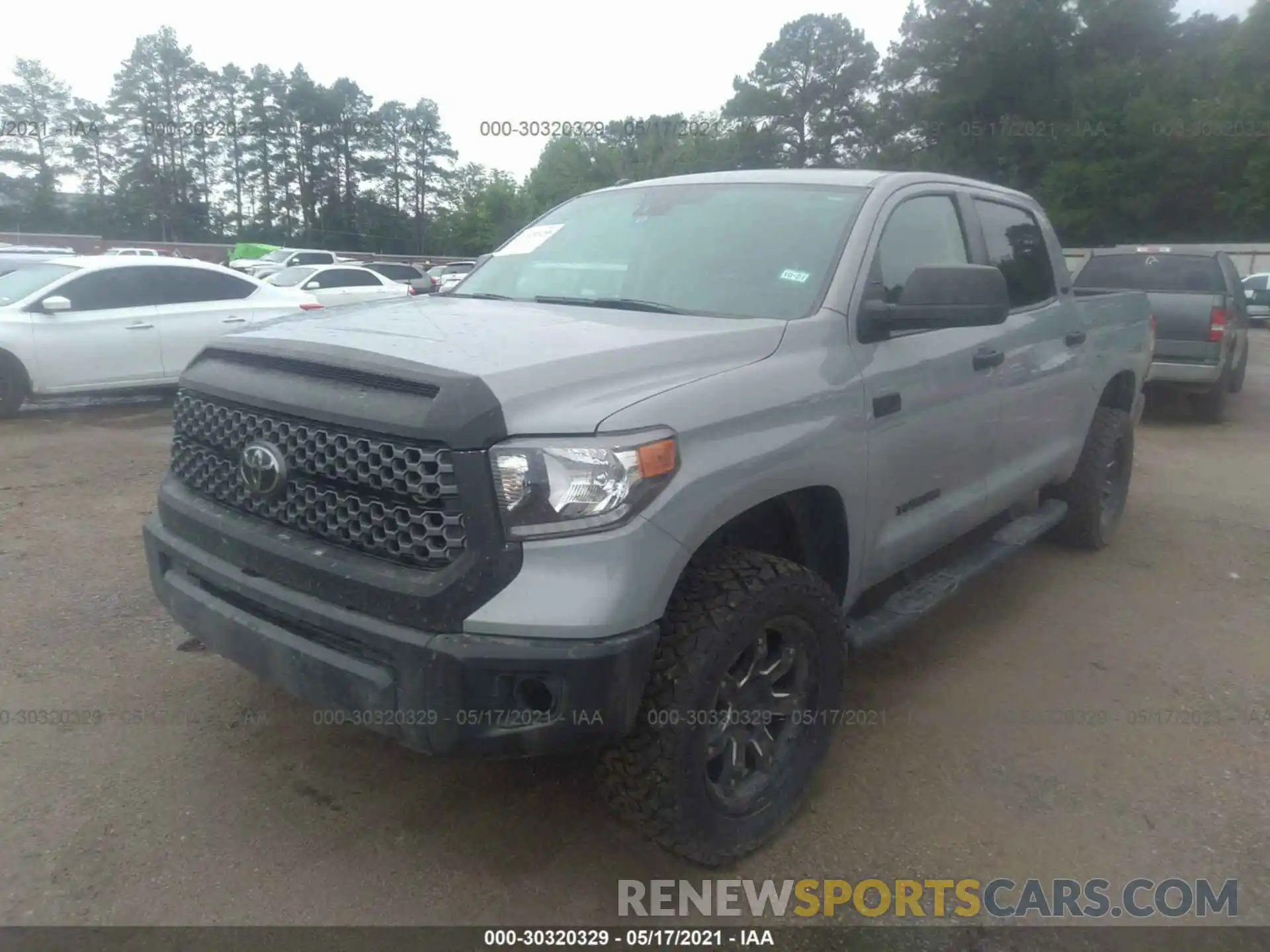 2 Photograph of a damaged car 5TFDW5F18KX789683 TOYOTA TUNDRA 4WD 2019