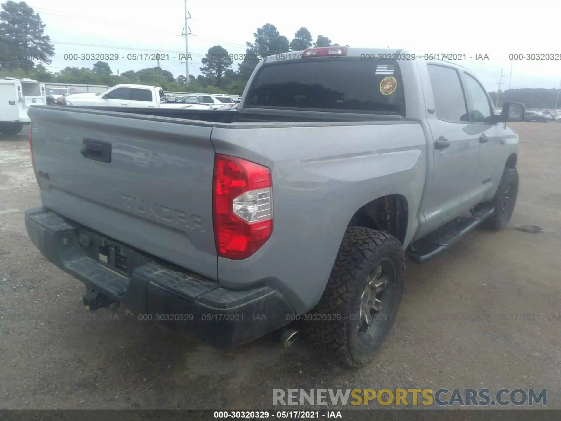 4 Photograph of a damaged car 5TFDW5F18KX789683 TOYOTA TUNDRA 4WD 2019