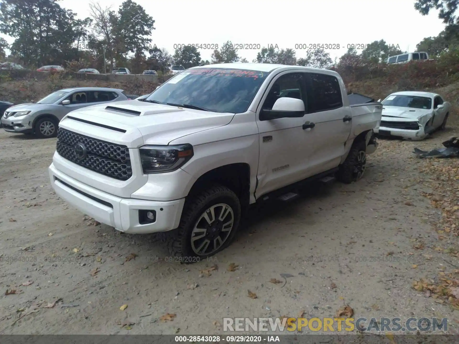 2 Photograph of a damaged car 5TFDW5F18KX826277 TOYOTA TUNDRA 4WD 2019