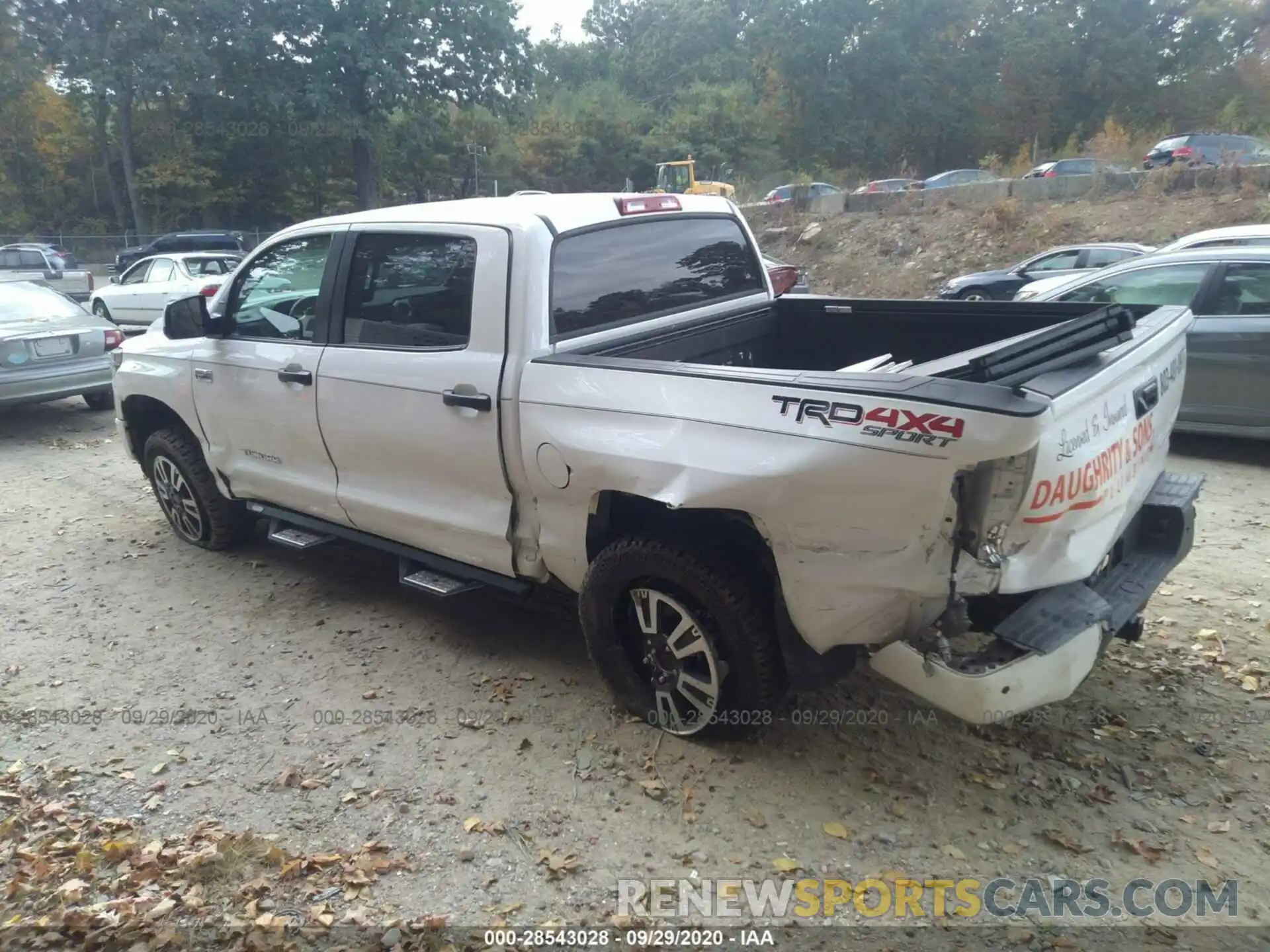 3 Photograph of a damaged car 5TFDW5F18KX826277 TOYOTA TUNDRA 4WD 2019