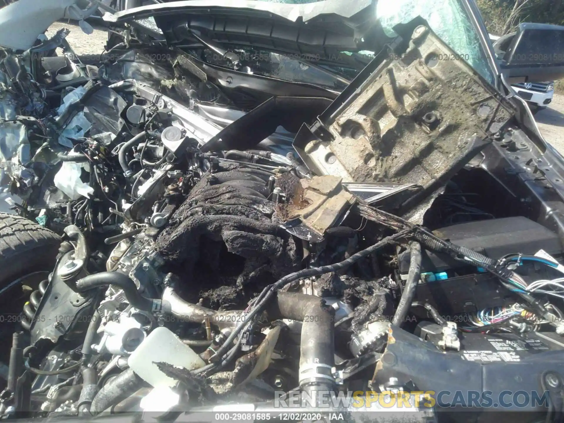10 Photograph of a damaged car 5TFDW5F18KX845623 TOYOTA TUNDRA 4WD 2019