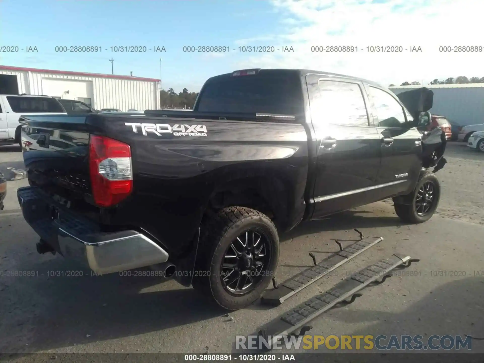 4 Photograph of a damaged car 5TFDW5F19KX806426 TOYOTA TUNDRA 4WD 2019