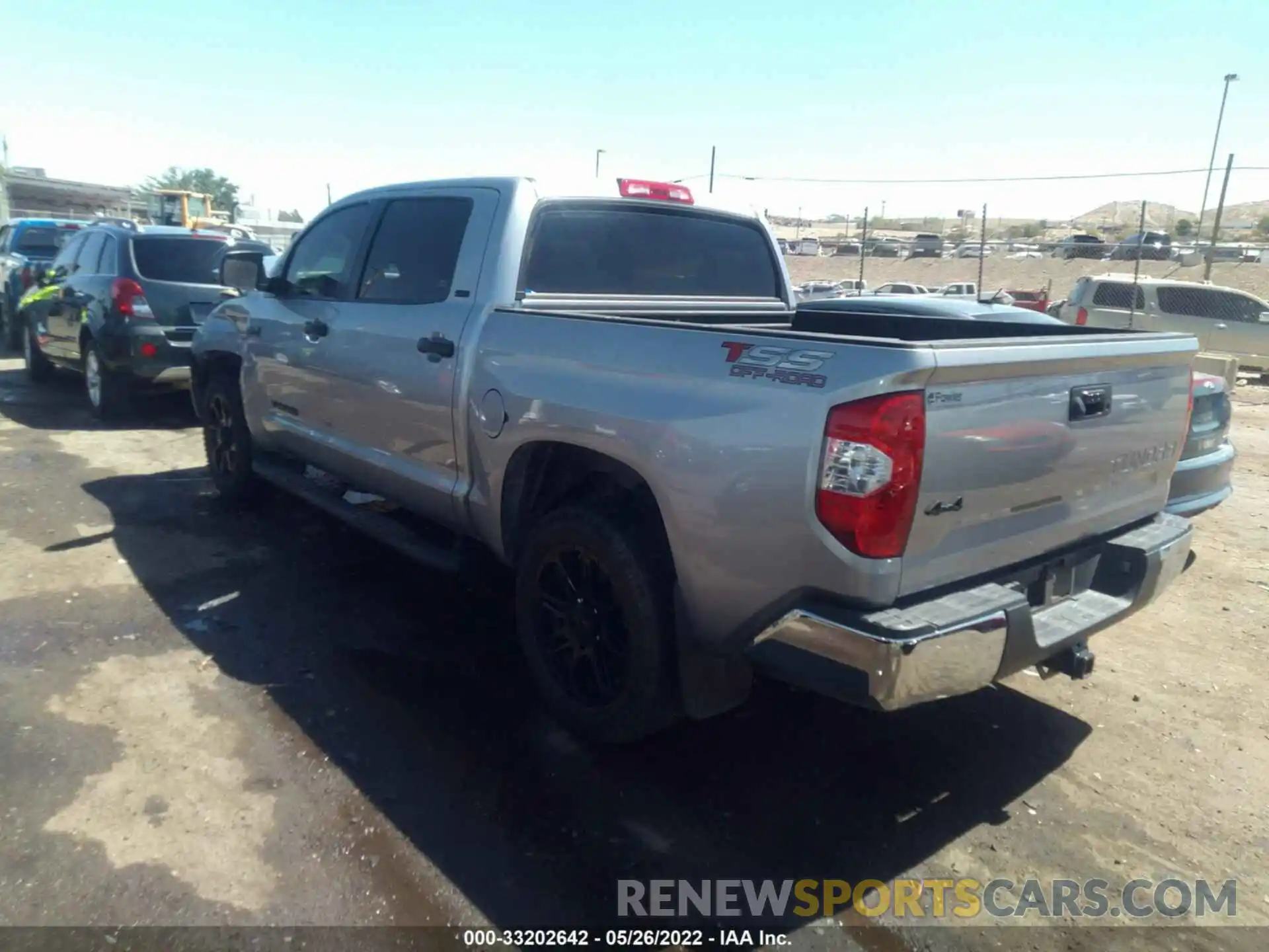 3 Photograph of a damaged car 5TFDW5F19KX849521 TOYOTA TUNDRA 4WD 2019