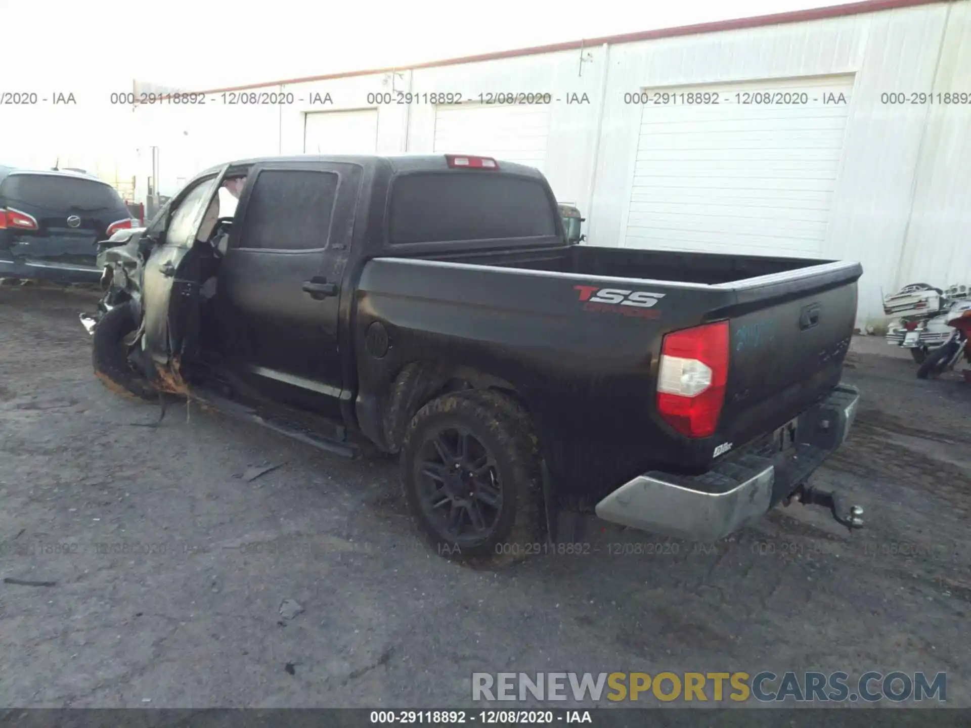 3 Photograph of a damaged car 5TFDW5F19KX857036 TOYOTA TUNDRA 4WD 2019