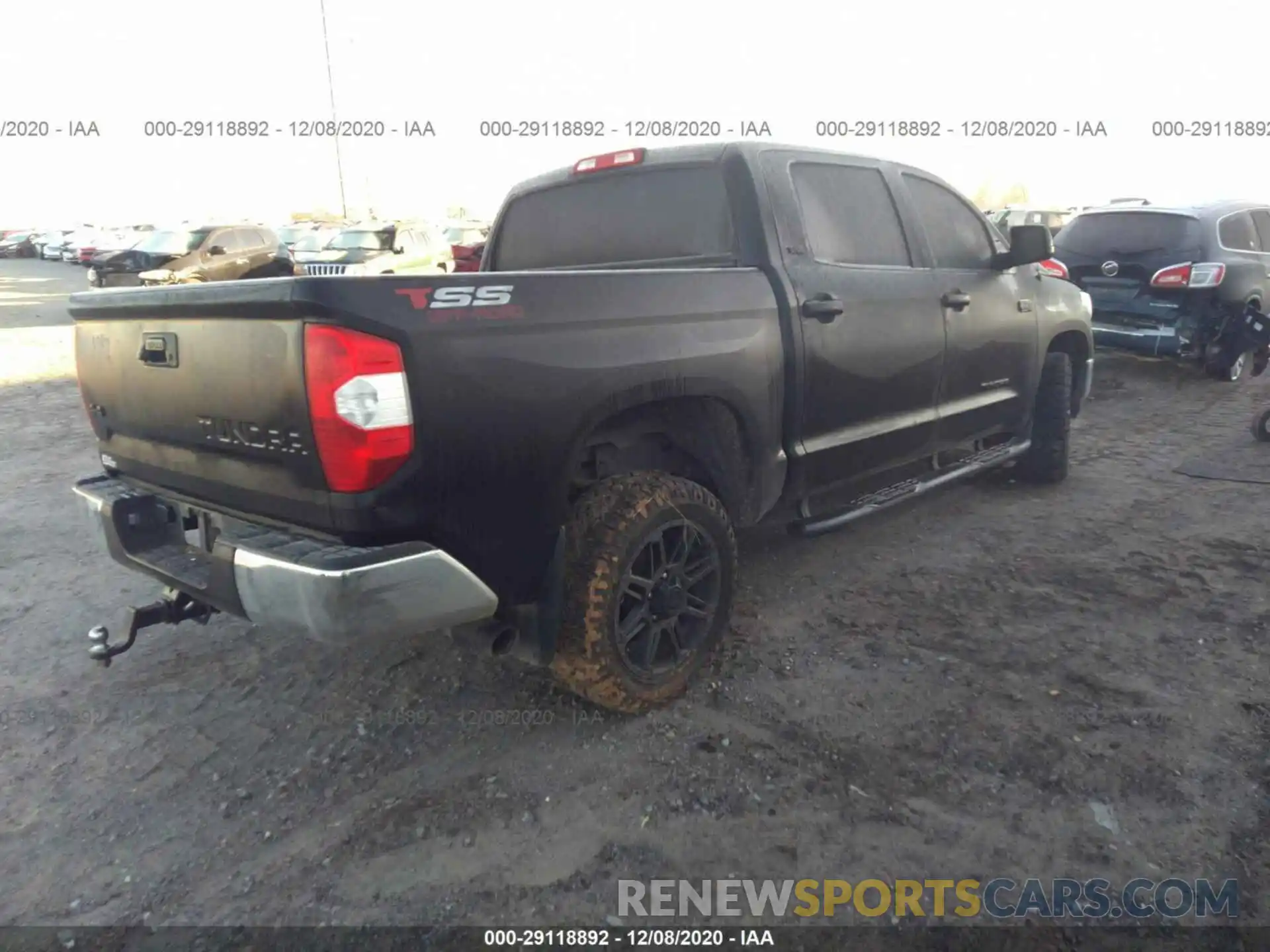 4 Photograph of a damaged car 5TFDW5F19KX857036 TOYOTA TUNDRA 4WD 2019