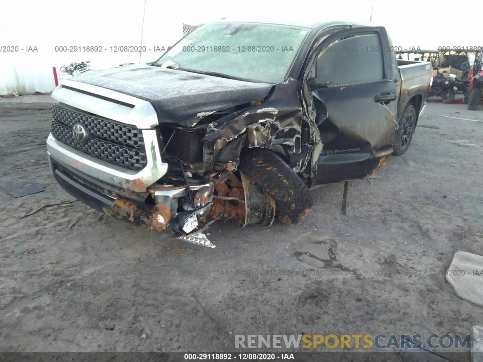 6 Photograph of a damaged car 5TFDW5F19KX857036 TOYOTA TUNDRA 4WD 2019